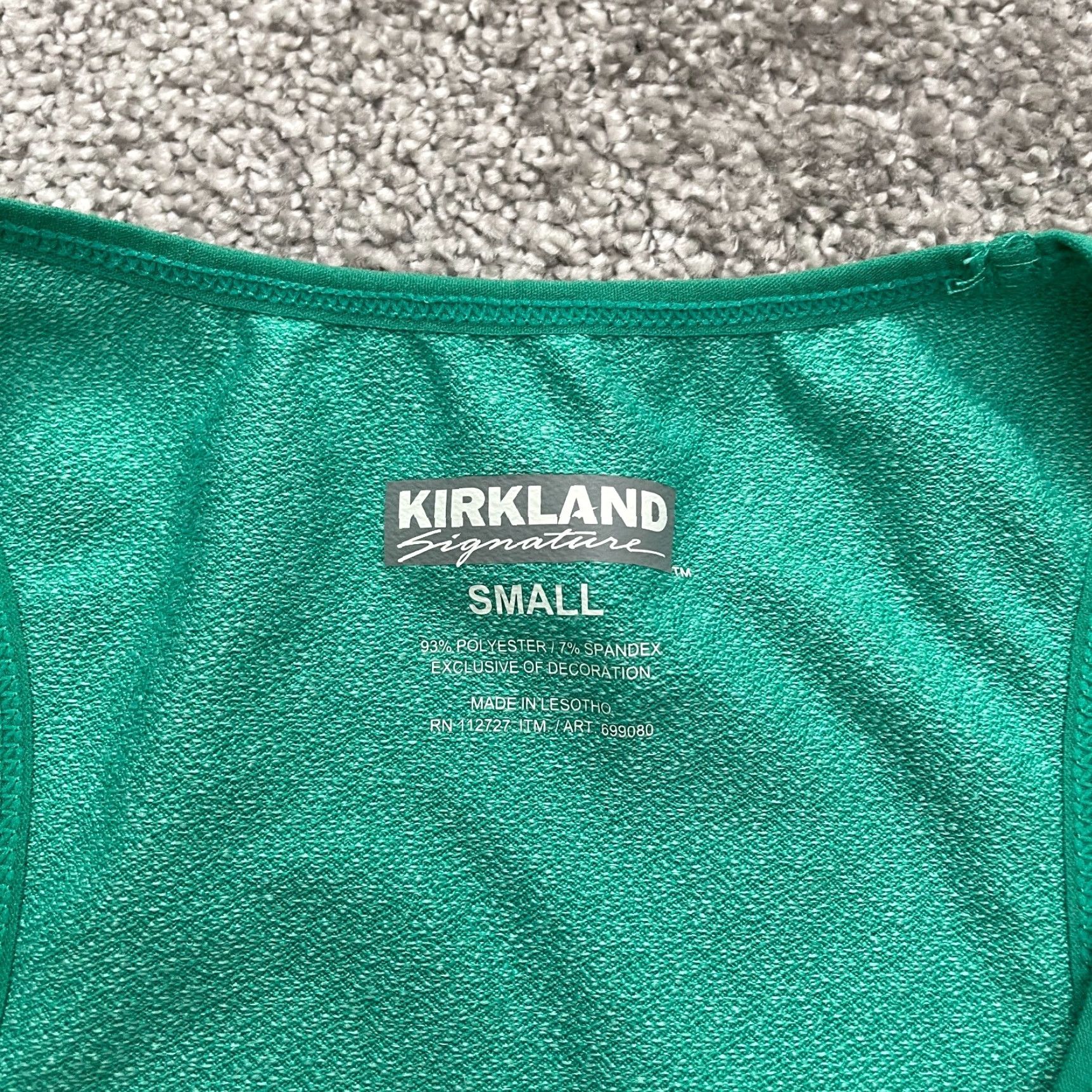 Vintage Kirkland Signature Sports Tank Top Womens Small Green Racerback Active Athletic Shirt Sleeveless Womens Size S / US 4 / IT 40 - 6 Thumbnail