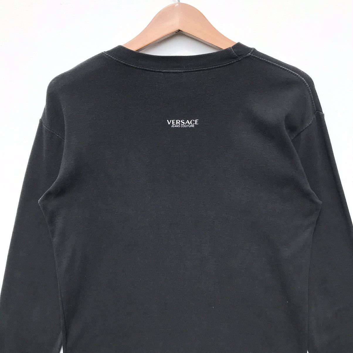Versace Vintage 90s Versace Jeans Couture Shirt Versace Sunfaded Size US S / EU 44-46 / 1 - 10 Thumbnail