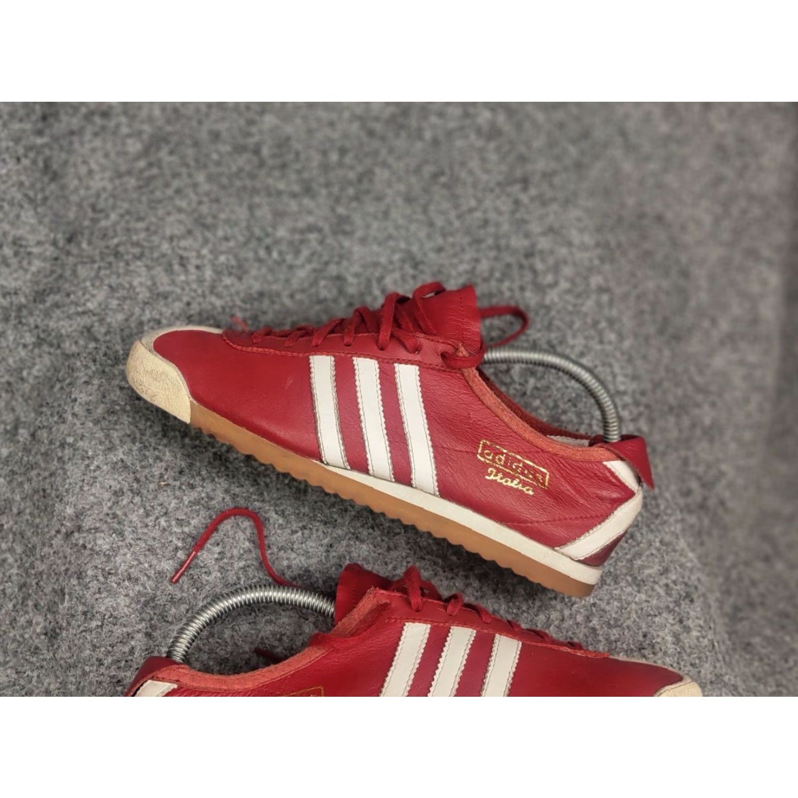 Adidas VINTAGE Adidas Italia Leather Red Retro Sneakers Mens US 8/UK 6.5 40 Red Leather Sneaker Vintage 2003 Designer Retro Football Casual Shoes Size US 8 / EU 41 - 4 Thumbnail