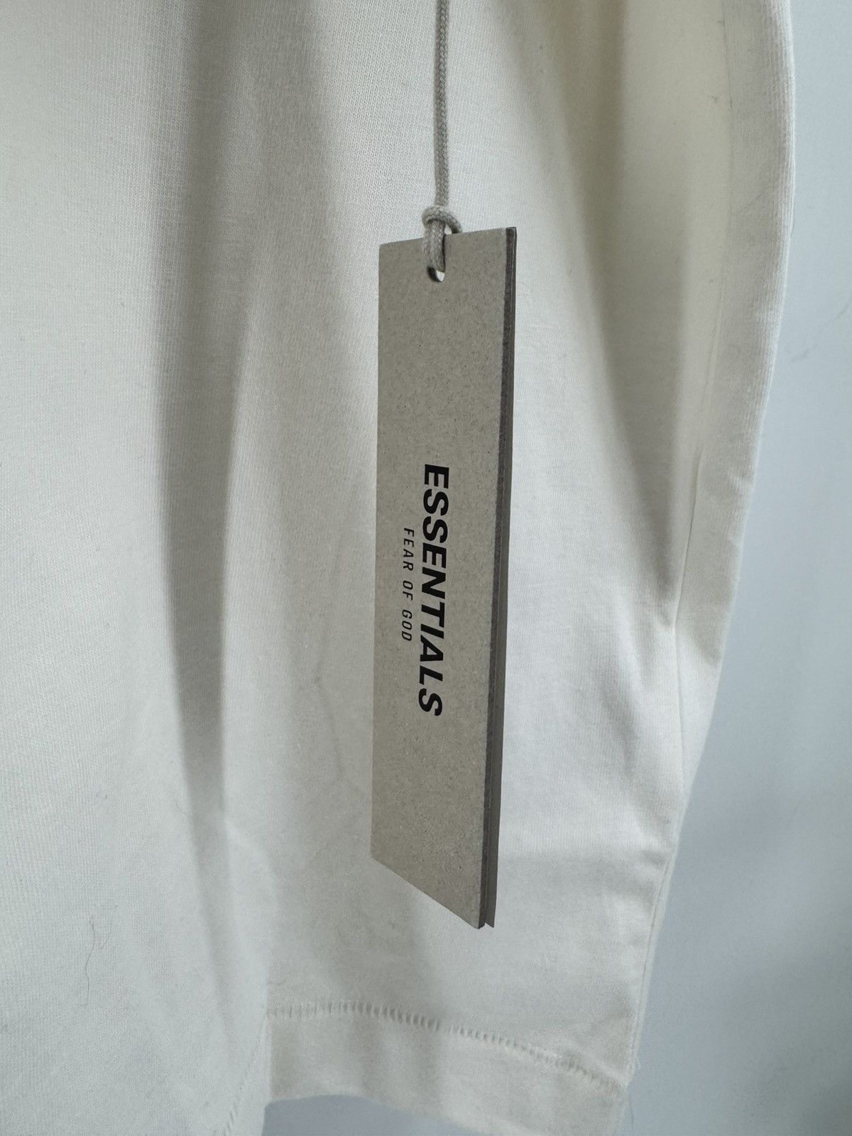 Essentials Fear of God ESSENTIALS Off-White size XL Authentic NWT Size US XL / EU 56 / 4 - 3 Thumbnail