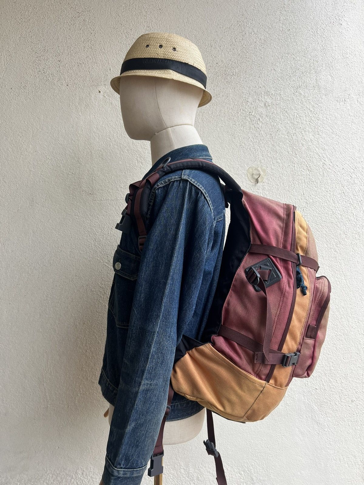 Vintage Vintage Sun Faded Walk-About Multi Colour Backpack Bag Size ONE SIZE - 2 Thumbnail