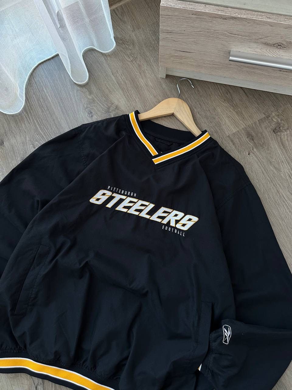 NFL × Vintage Vintage NFL Reebok Steelers Nylon Black Sweatshirt Size US L / EU 52-54 / 3 - 10 Thumbnail