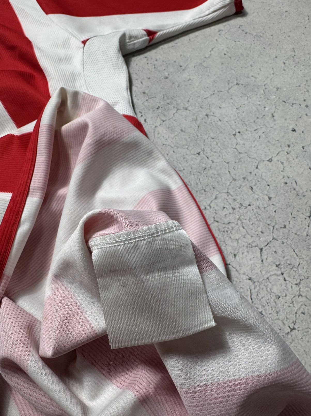 Diadora Diadora FC Sunderland 2004/2005 Vintage Soccer Jersey Size US L / EU 52-54 / 3 - 8 Thumbnail