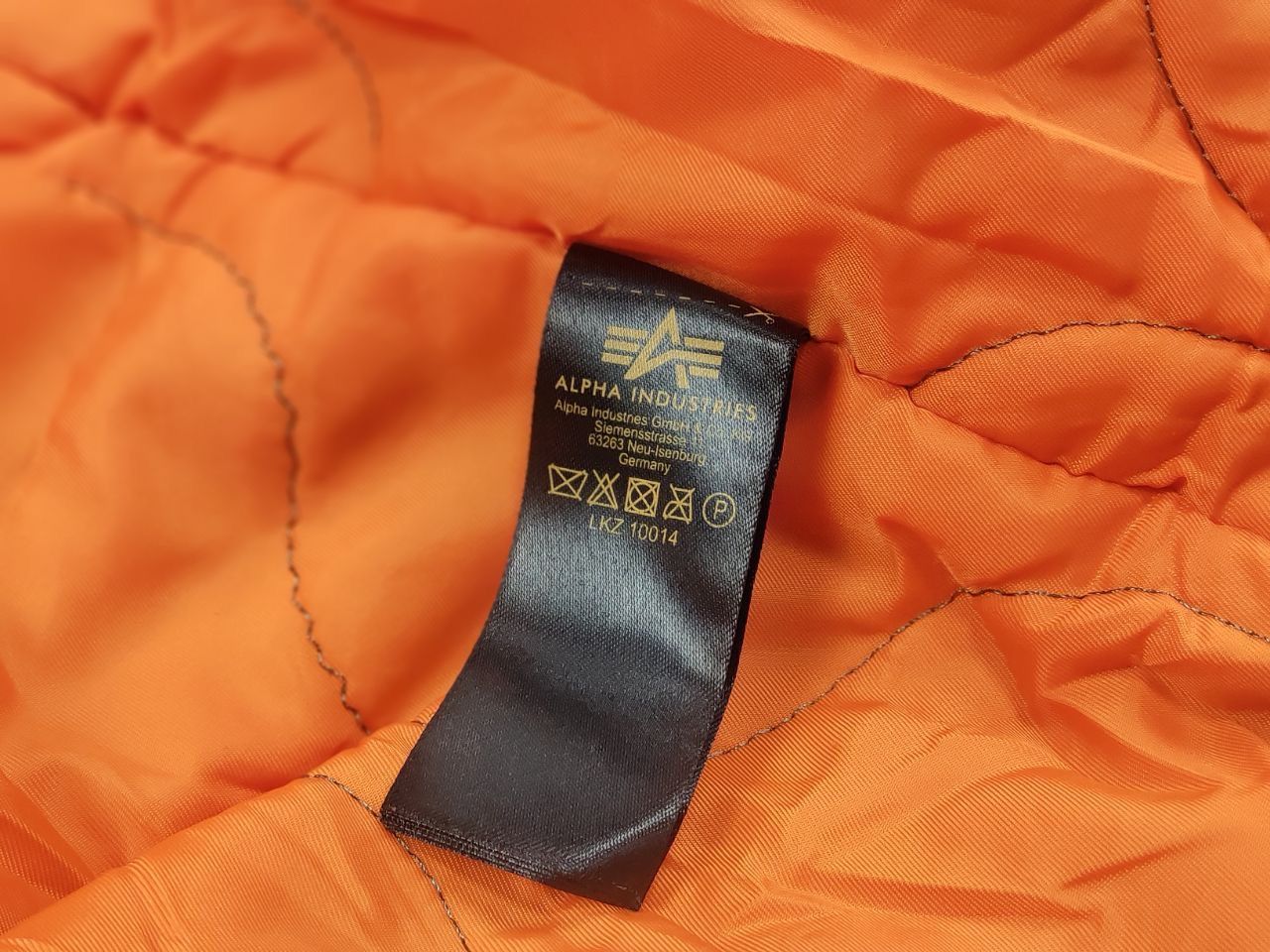 Alpha Industries Alpha Industries MA-1 Long green Military Bomber Jacket Size US M / EU 48-50 / 2 - 14 Thumbnail