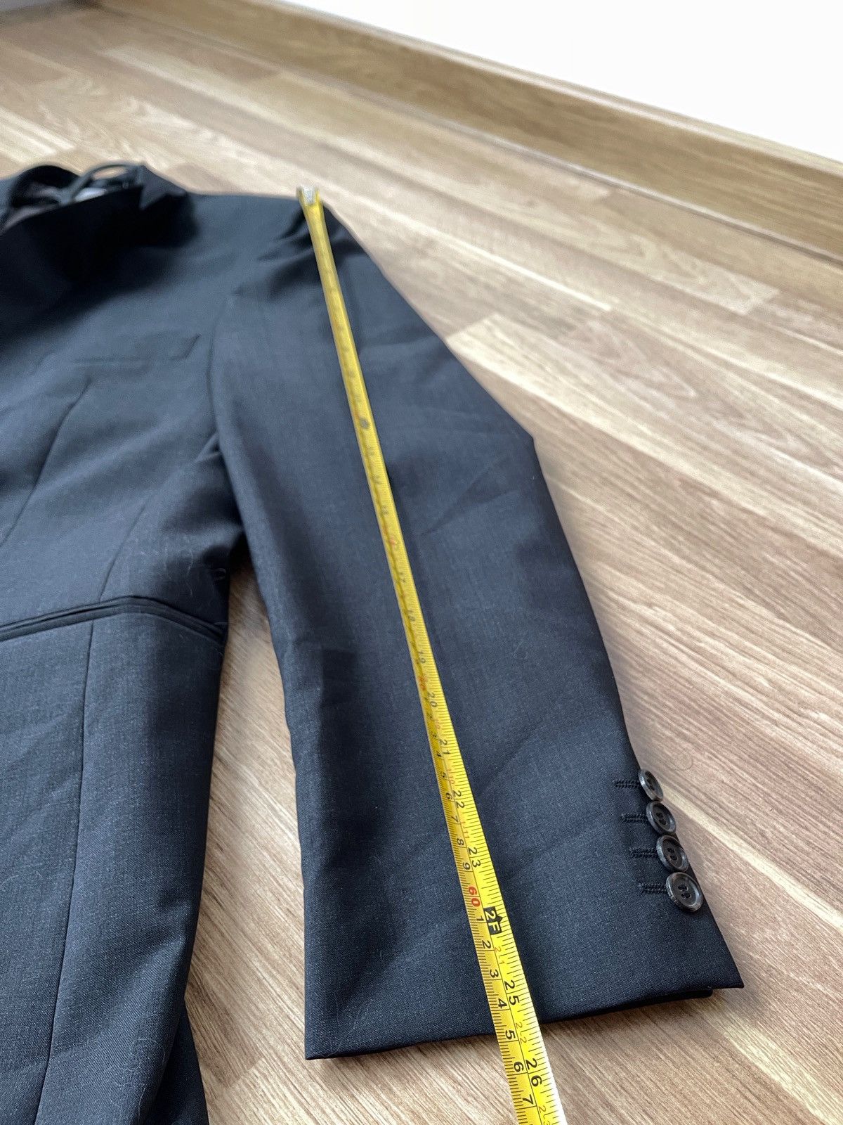 Hugo Boss Hugo Boss Paolini/Movio 100% Wool Suit 2 Piece US40R / UK50 Size 40R - 18 Thumbnail