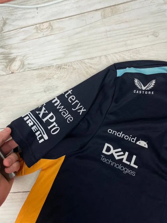 Castore Castore McLaren Racing Formula 1 Team Shirt Jersey Size US L / EU 52-54 / 3 - 7 Thumbnail