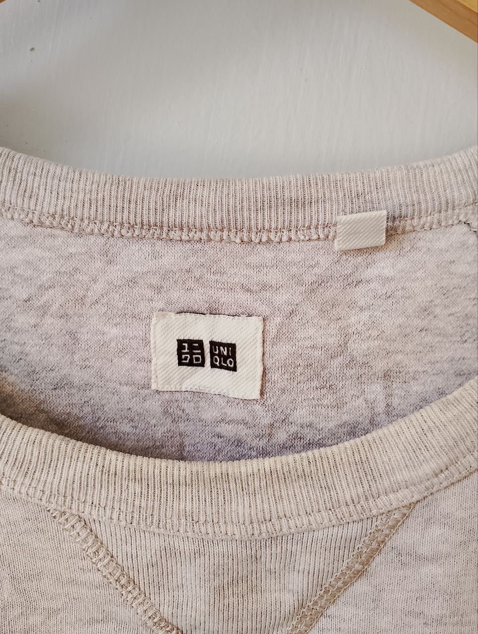 Uniqlo UNIQLO Japan Plain White Cream Sweatshirt Size US XL / EU 56 / 4 - 7 Thumbnail