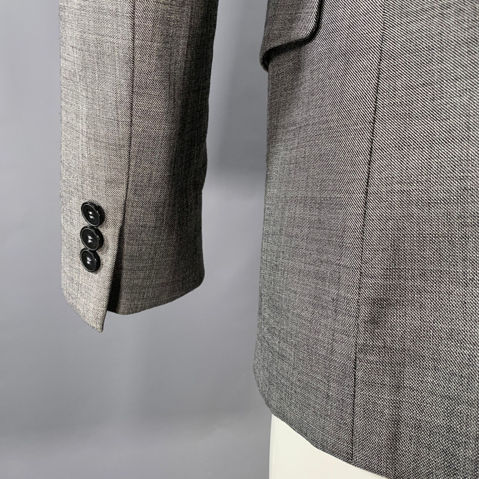 Emporio Armani EMPORIO ARMANI Size 36 Grey Solid Wool Silk Peak Lapel Suit Size 36S - 5 Thumbnail