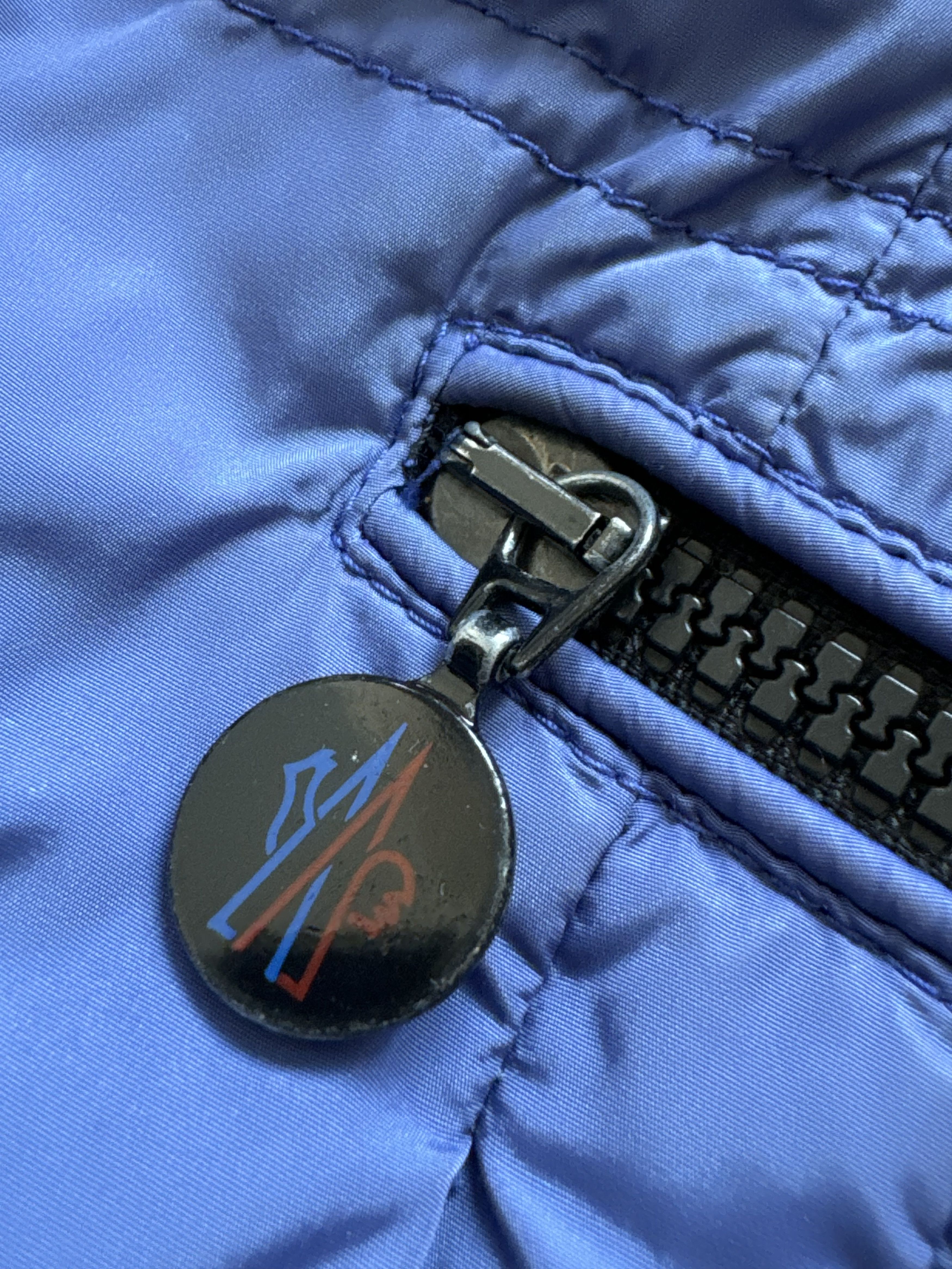Moncler moncler vosges blue puffer jacket Size L / US 10 / IT 46 - 10 Thumbnail