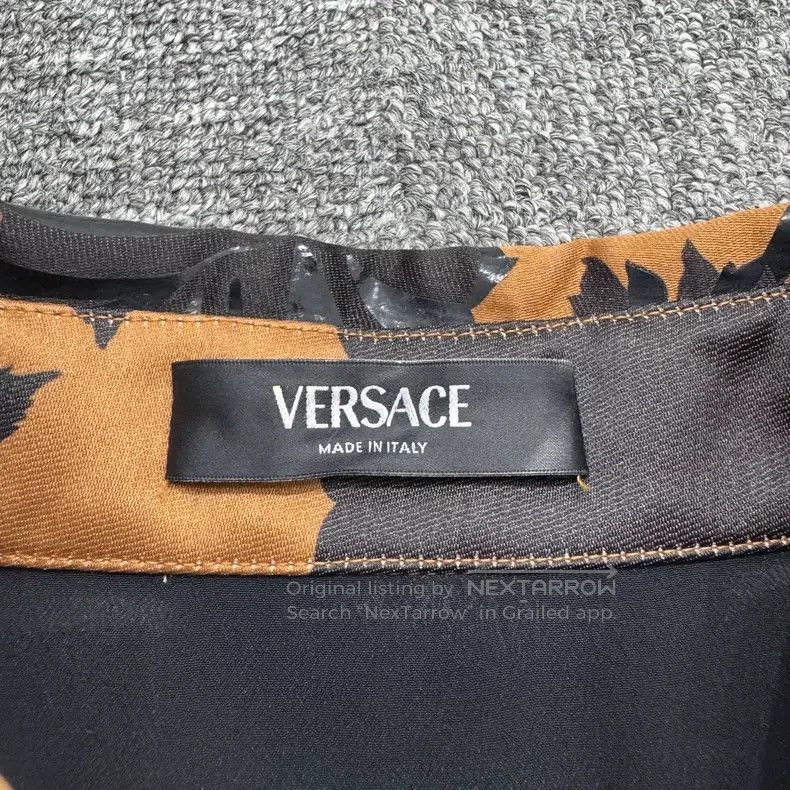 Versace Versace Embroidered sequin rhinestone jacket Size US M / EU 48-50 / 2 - 2 Thumbnail