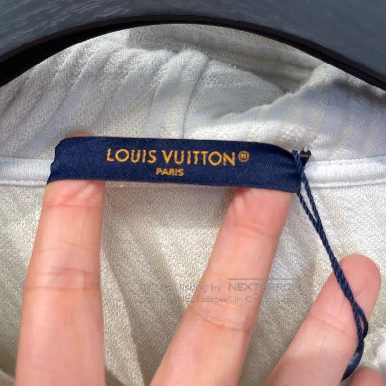 Louis Vuitton Louis Vuitton SS25 Textured logo Hoodie Size US XL / EU 56 / 4 - 3 Thumbnail