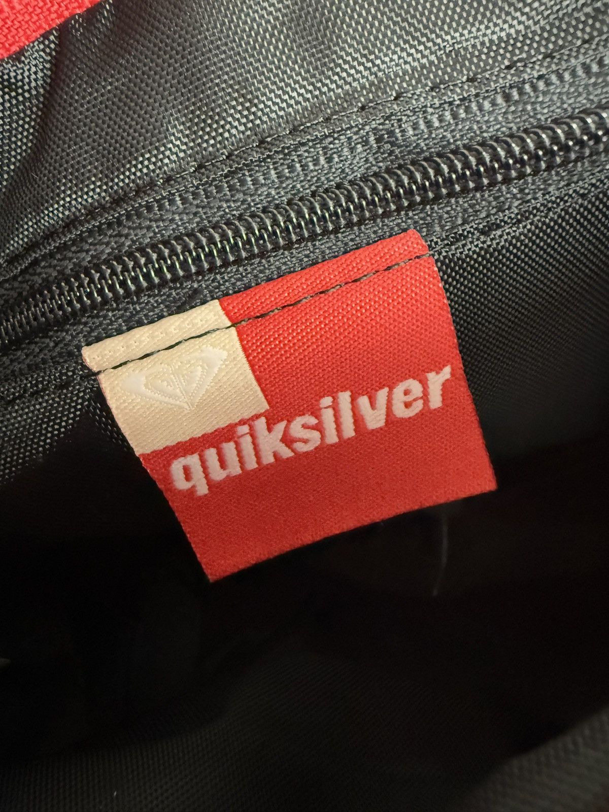 Quiksilver × Vintage Vintage y2k Quiksilver Roxy DSWT shoulder hand bag skate surf Size ONE SIZE - 5 Thumbnail