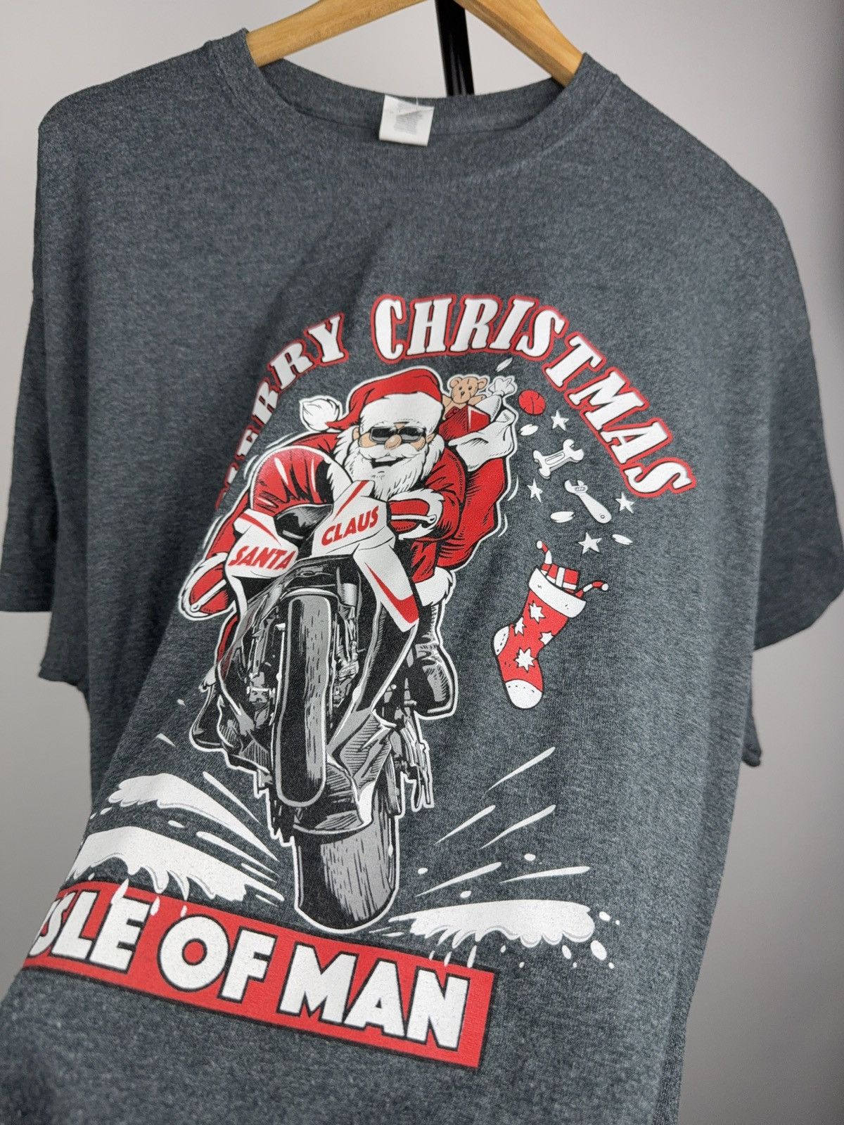Vintage Isle of Man TT Santa Claus Moto Biker Christmas T-Shirt XL Size US XL / EU 56 / 4 - 4 Thumbnail