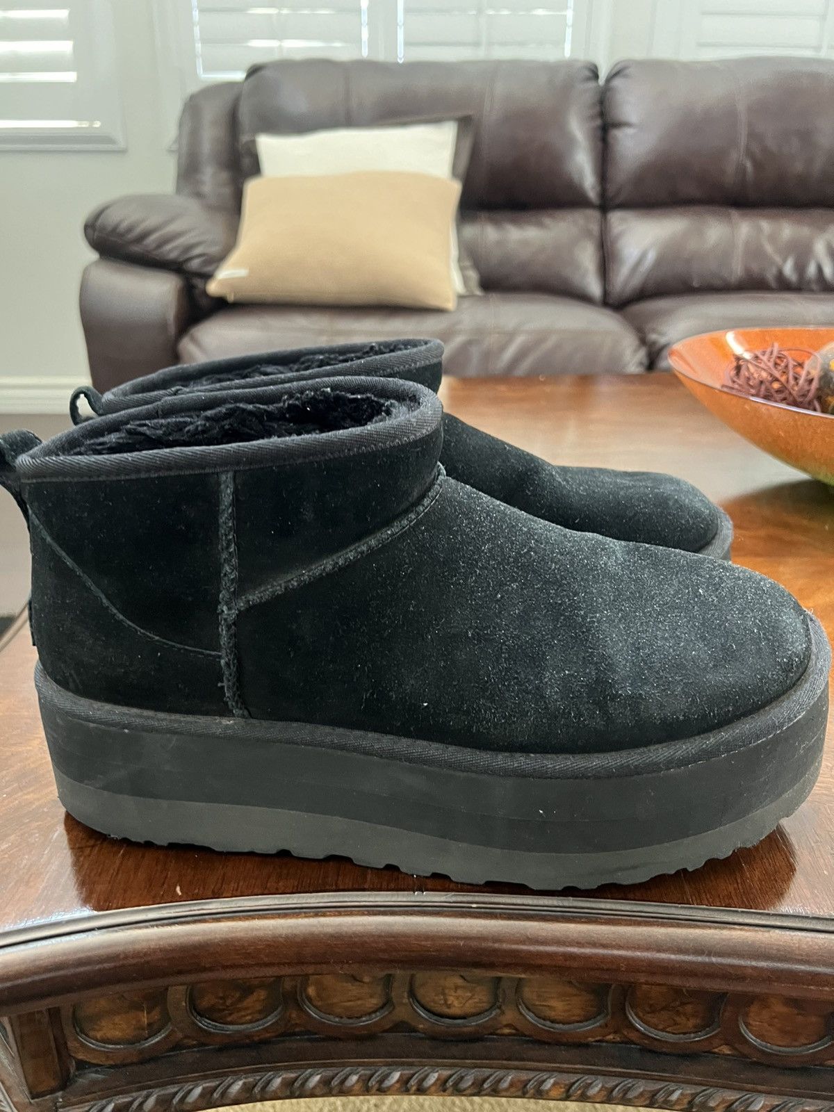 Ugg BLACK PLATFORM UGG BOOTS (SZ 12 WOMEN, SZ 10 MEN) Size US 10 / EU 43 - 4 Thumbnail