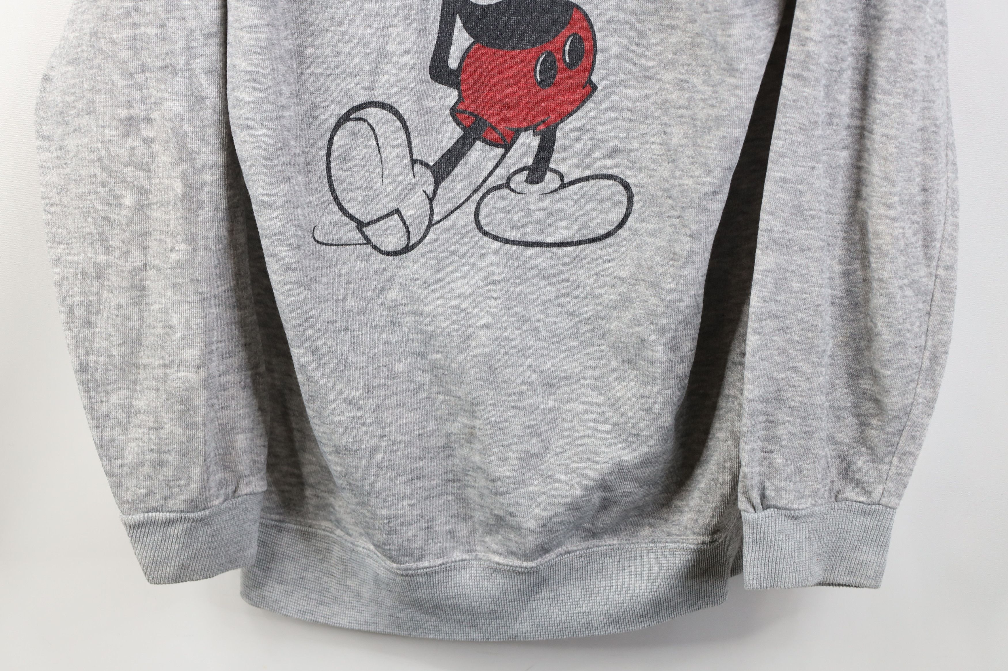 Disney Vintage 70s 80s Disney Mickey Mouse Sweatshirt Gray USA Size L / US 10 / IT 46 - 3 Thumbnail