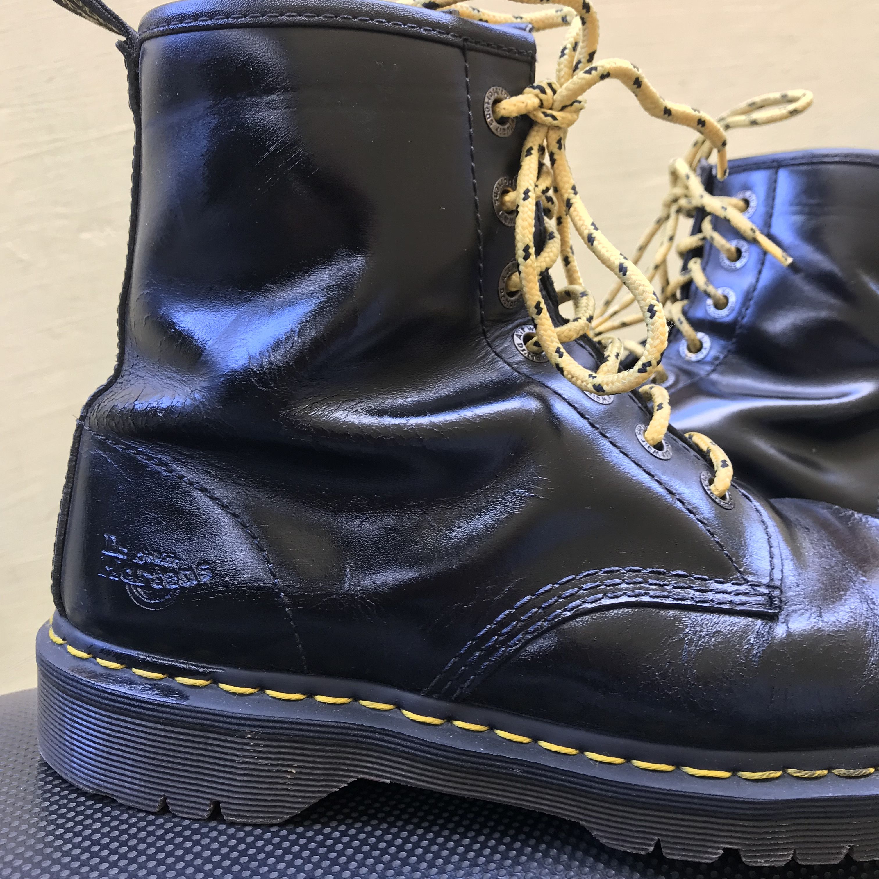Dr. Martens × Other UK × Vintage Dr Martens 1460 Steel Toe 8 Hole black pattent leather Size US 10 / EU 43 - 3 Thumbnail