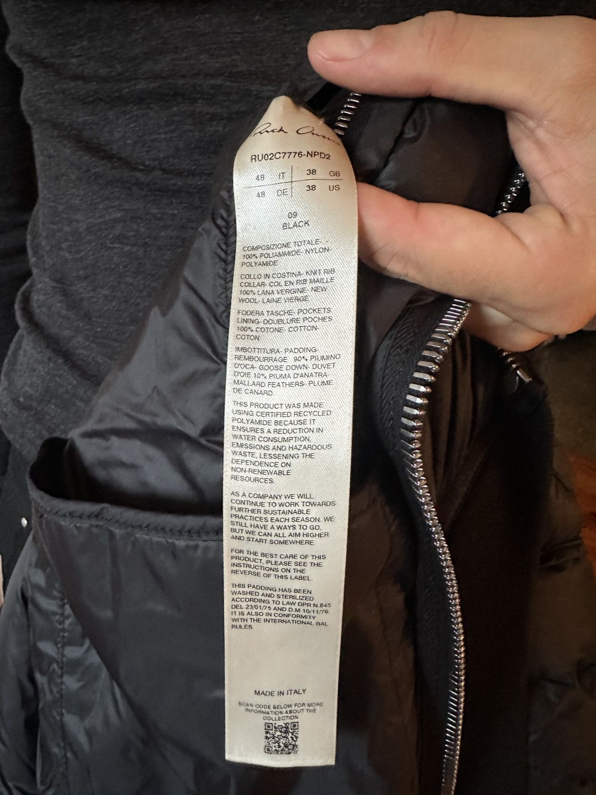 Rick Owens FW23 Rick Owen’s Luxor Puffer Vest Size US M / EU 48-50 / 2 - 13 Thumbnail
