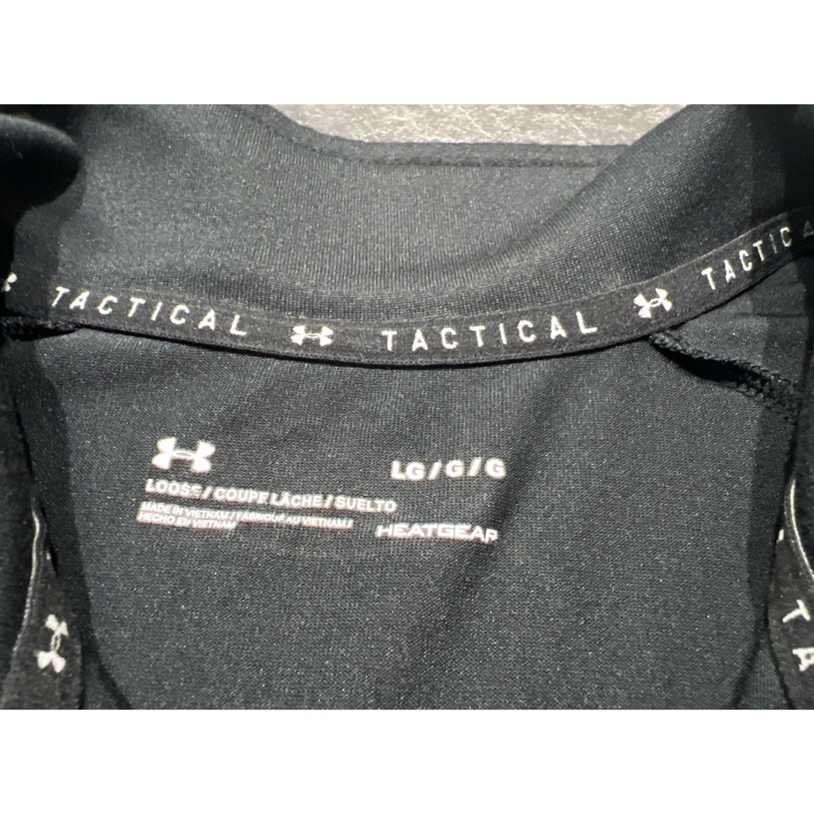 Under Armour Under Armour HeatGear Quarter Zip Athletic Shirt L Men Black Long Sleeve Activewear Mens Size US L / EU 52-54 / 3 - 4 Thumbnail