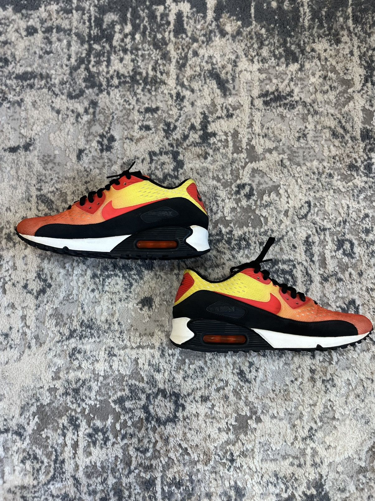 Nike Nike Air Max 90 Sunset Size US 8 / EU 41 - 2 Thumbnail