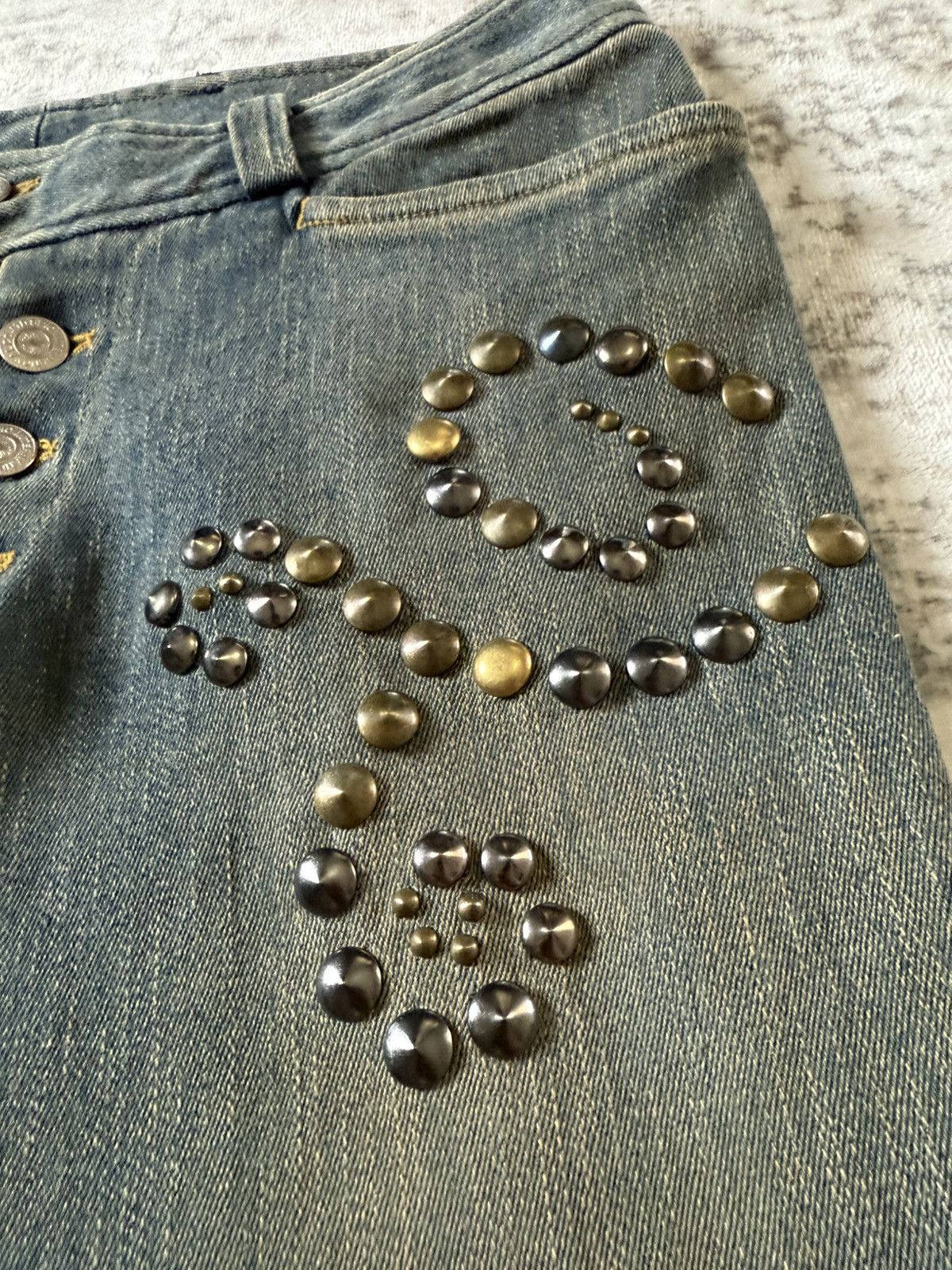 Tornado Mart Tornado Mart Artisanal Studded Tribal Mud Wash Flare Jeans Size US 29 - 5 Thumbnail