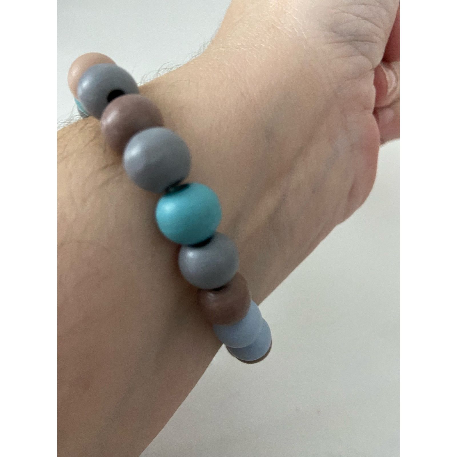Handmade Colorful wood bead bracelet Size ONE SIZE - 2 Thumbnail