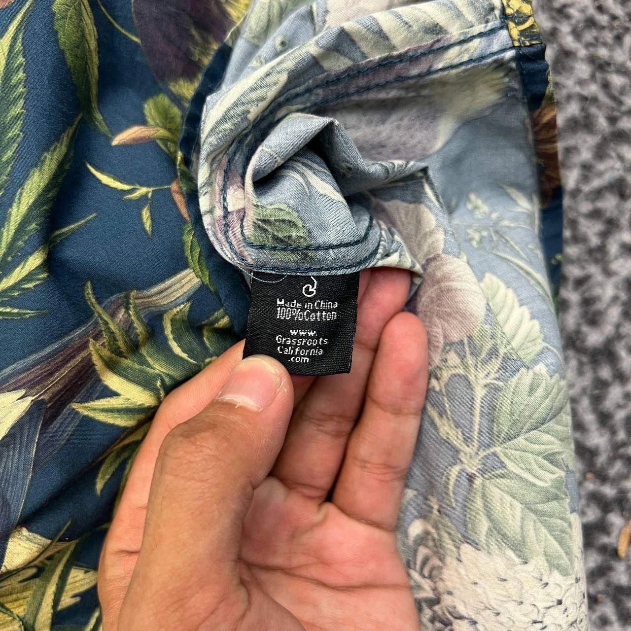 Grassroots California Greg Lutzka Shirt Men Hawaiian Button Up Short Sleeve XL Size US XL / EU 56 / 4 - 3 Thumbnail
