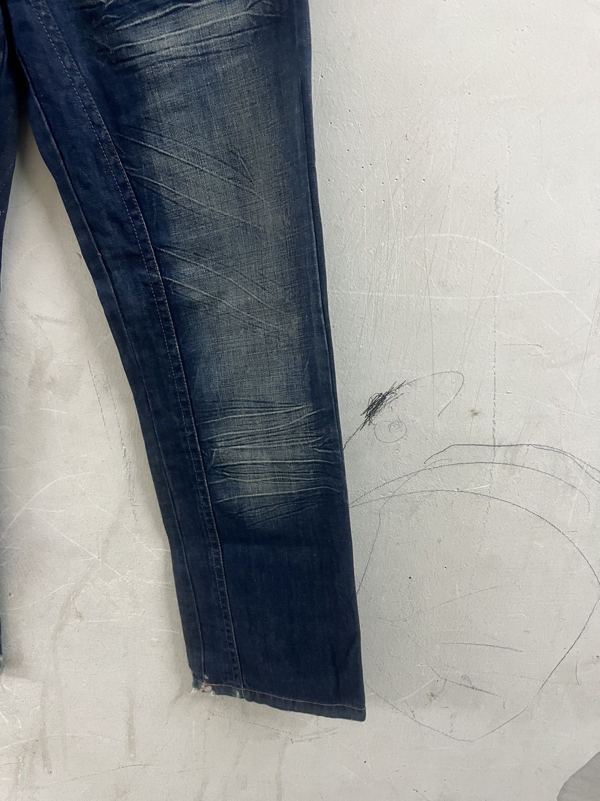 Designer × Diesel LOOSE CUT DIESEL DISTRESSED DENIM PANT Size US 34 / EU 50 - 5 Thumbnail