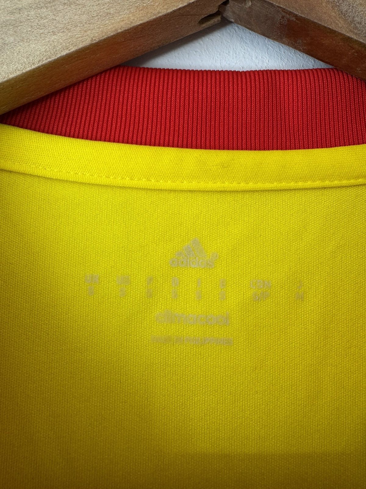 Adidas Wales 2015-2016 Away Soccer Jersey Adidas Football Shirt Kit Size US S / EU 44-46 / 1 - 11 Thumbnail