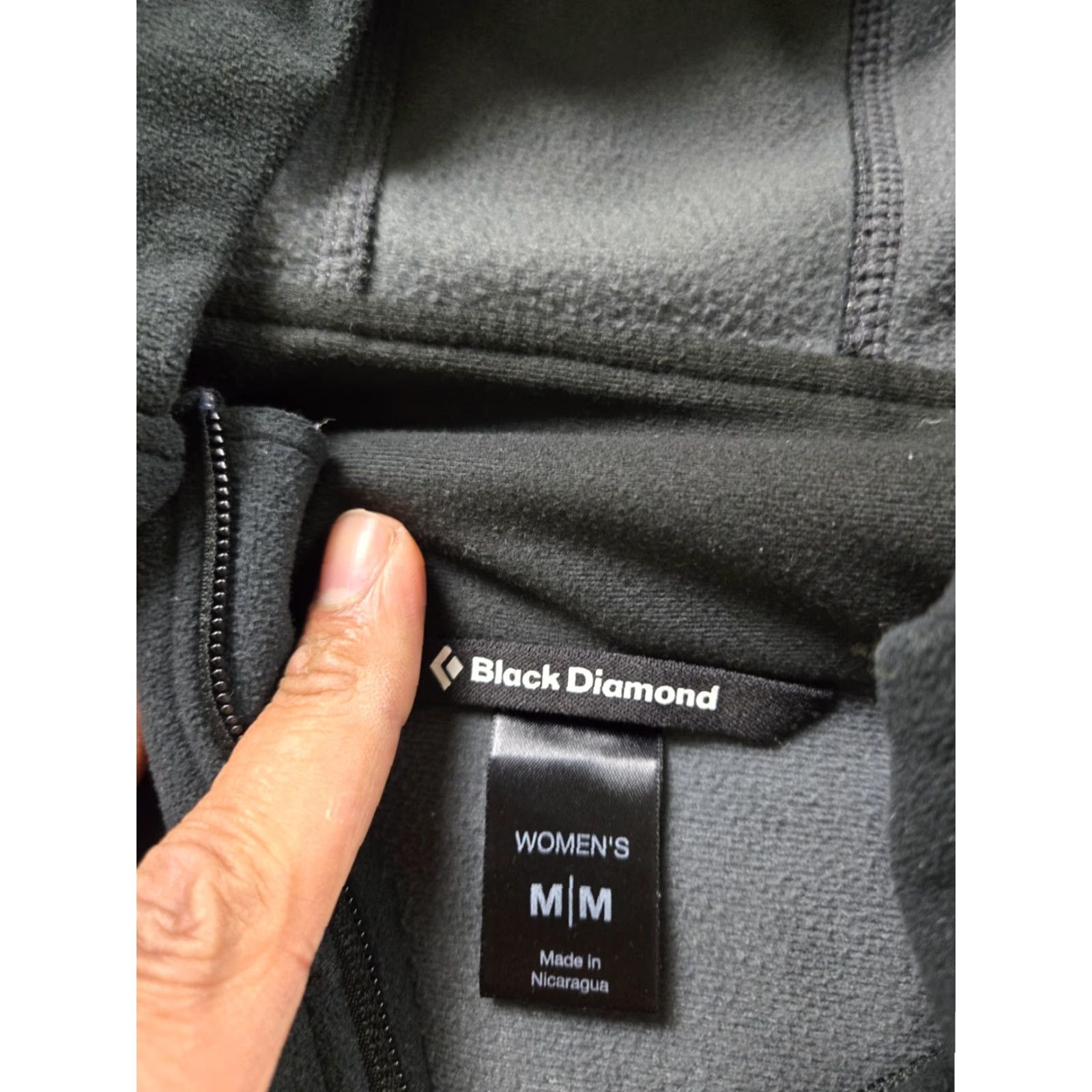Black Diamond Black Diamond Windstopper Jacket Womens Medium Black Fleece Full Zip Hooded Size M / US 6-8 / IT 42-44 - 5 Thumbnail