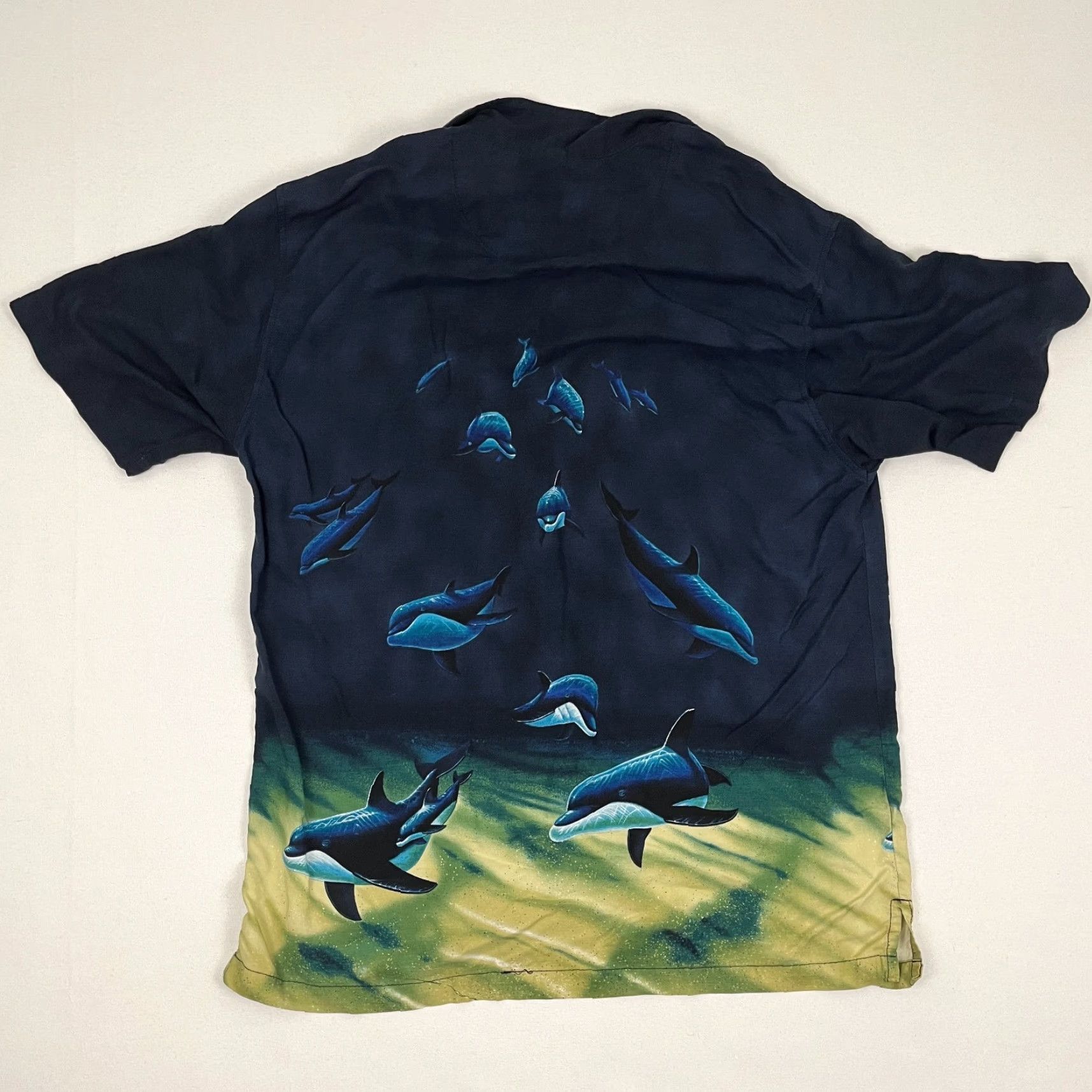 Vintage VINTAGE AFTCO Shirt Men L / XL Bluewater Wyland Signature Blue Dolphin Hawaiian Camp AOP Shirt Size US L / EU 52-54 / 3 - 7 Thumbnail