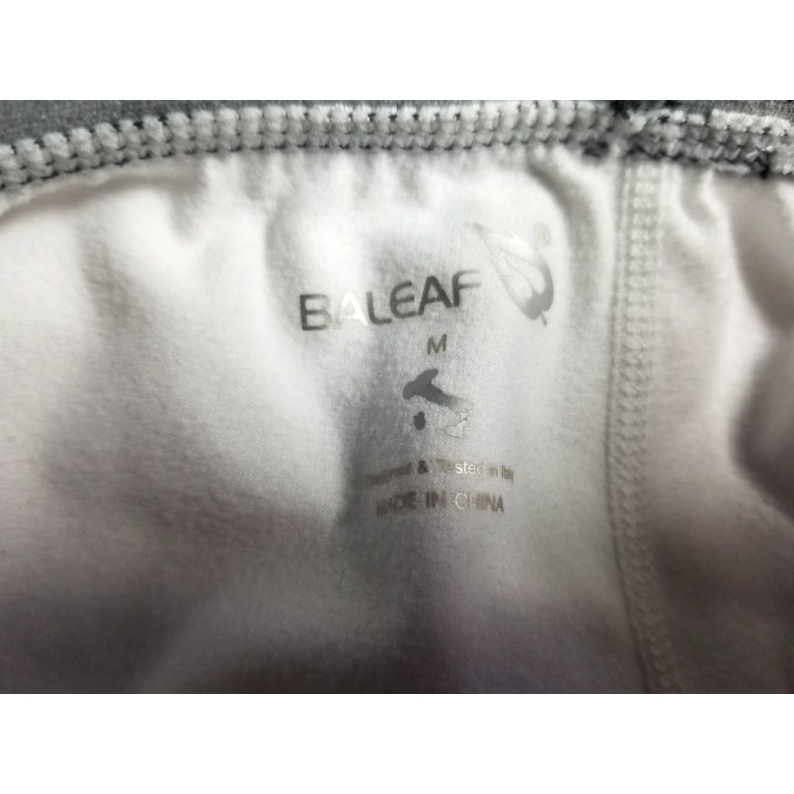 Vintage Baleaf Womens Leggings Pants M White Activewear Running Gym Fitness Bottoms Compression Leg Inseam 16 in Size 32" / US 10 / IT 46 - 7 Thumbnail