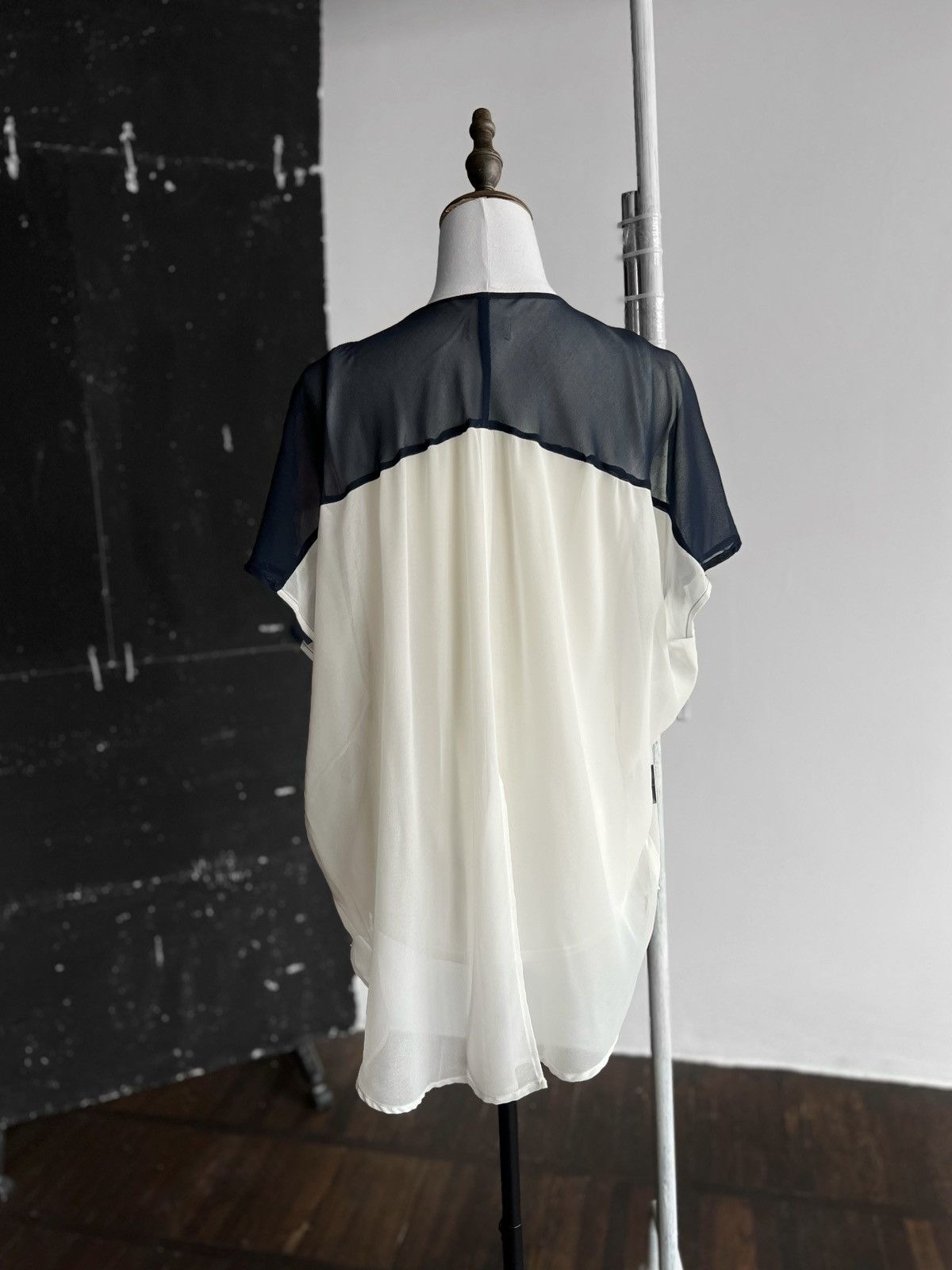 Designer × PHASE Garments Phase Eight Womens Chiffon Blouse Top Shirt Floral Print Size M / US 6-8 / IT 42-44 - 3 Thumbnail