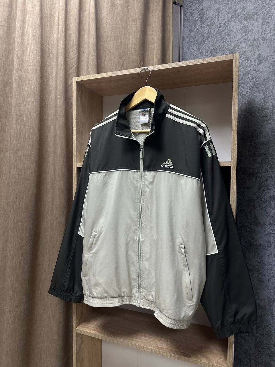 Adidas × Vintage Vintage Adidas Nylon Beige Full Zip Jacket Size US M / EU 48-50 / 2 - 6 Thumbnail