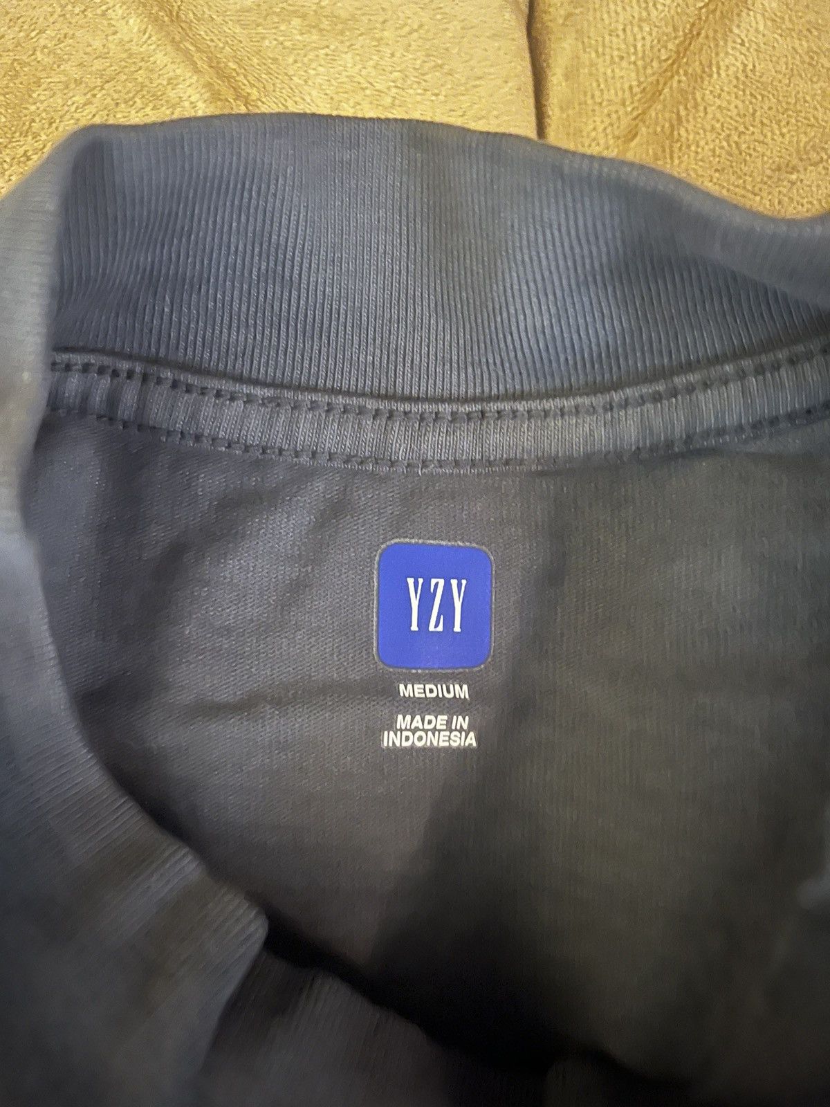 Gap × Yeezy Logo long sleeve dark green Size US M / EU 48-50 / 2 - 5 Thumbnail