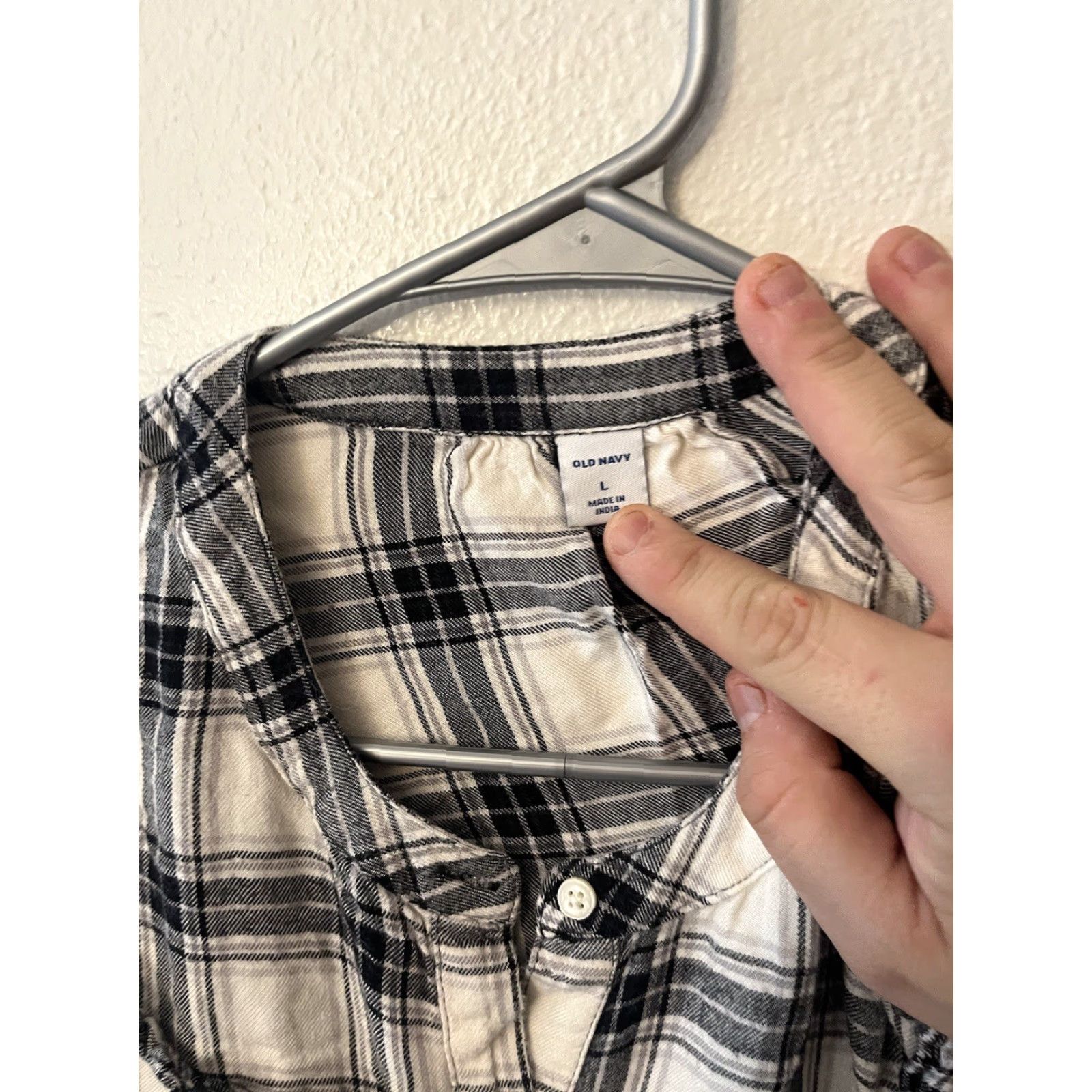 Old Navy Old Navy Blouse Shirt Women’s Multicolor Plaid Button Collar Long Sleeve Size L Tunic Casual Workwear Modern Relaxed Fit 100% Cotton Blend Size L / US 10 / IT 46 - 3 Thumbnail