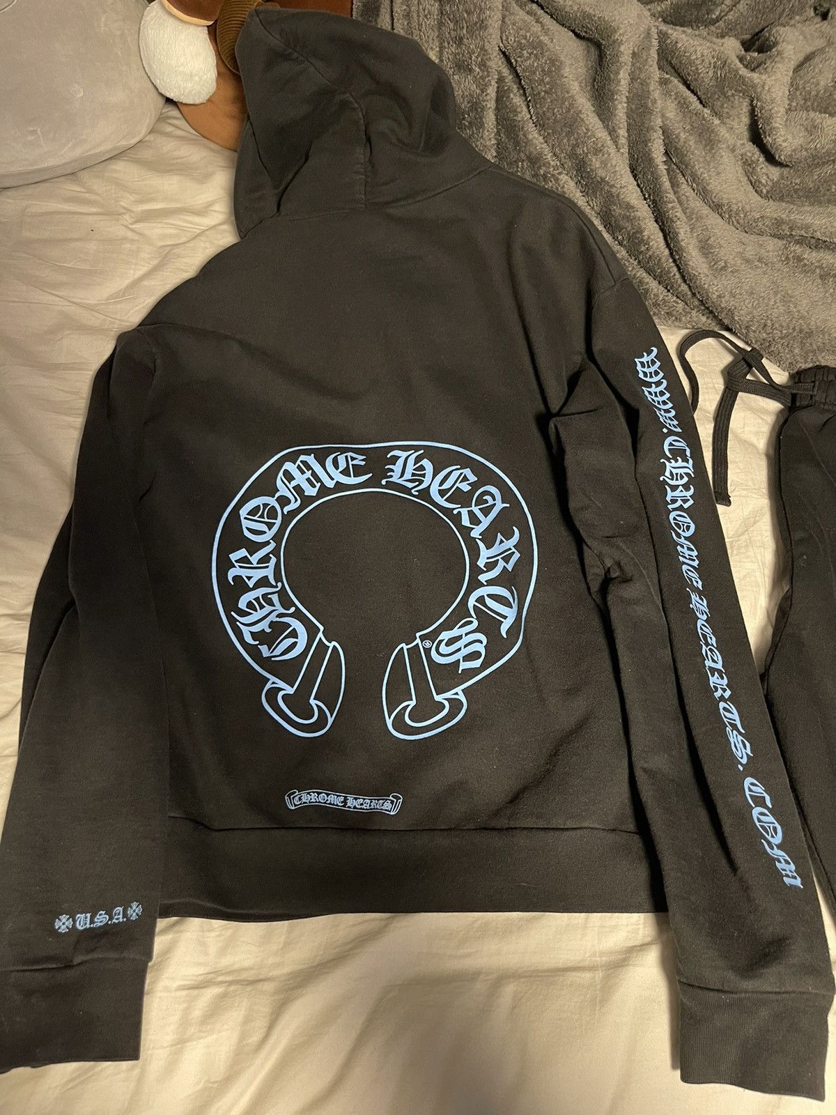 Chrome Hearts Chrome hearts online exclusive spell out hoodie and pants Size US M / EU 48-50 / 2 - 9 Thumbnail