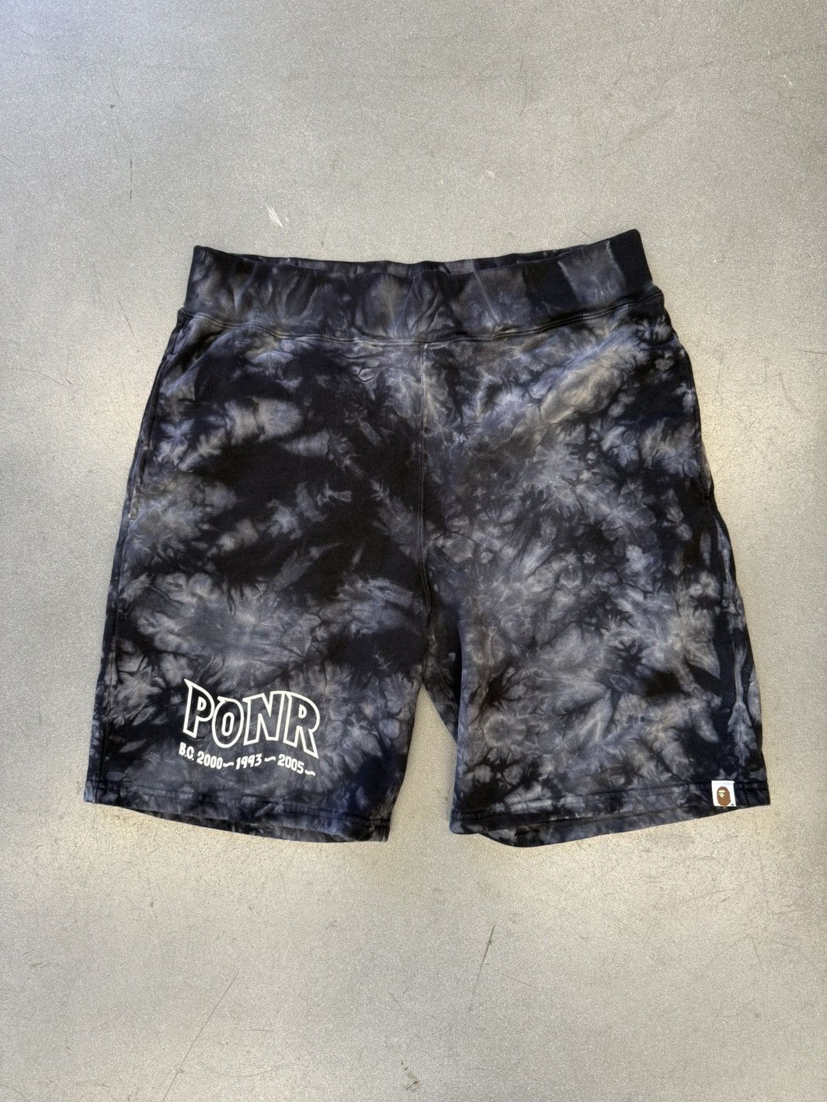 Bape Bape Tie Dye Shark Sweat Shorts Size US 36 / EU 52 - 1 Thumbnail