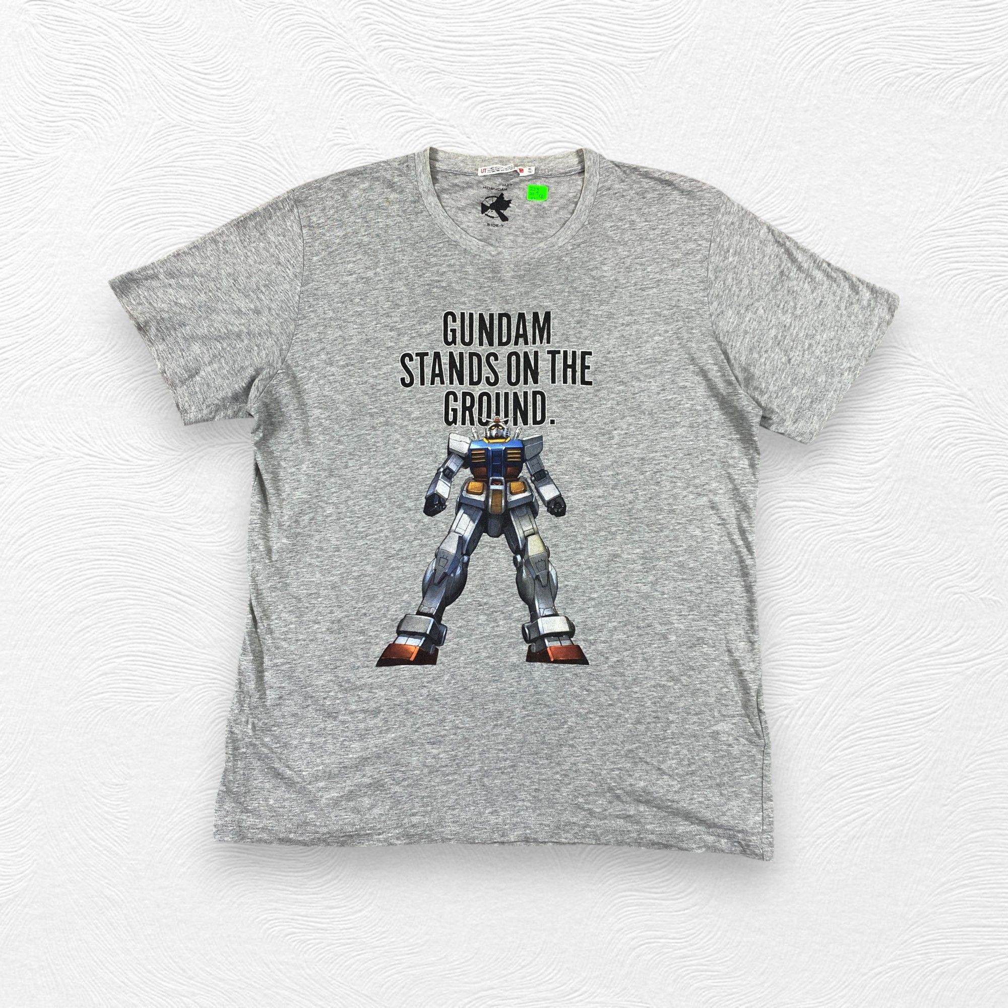 Anime Gundam Uniqlo Xlarge Tee -B051 Size US XL / EU 56 / 4 - 1 Thumbnail