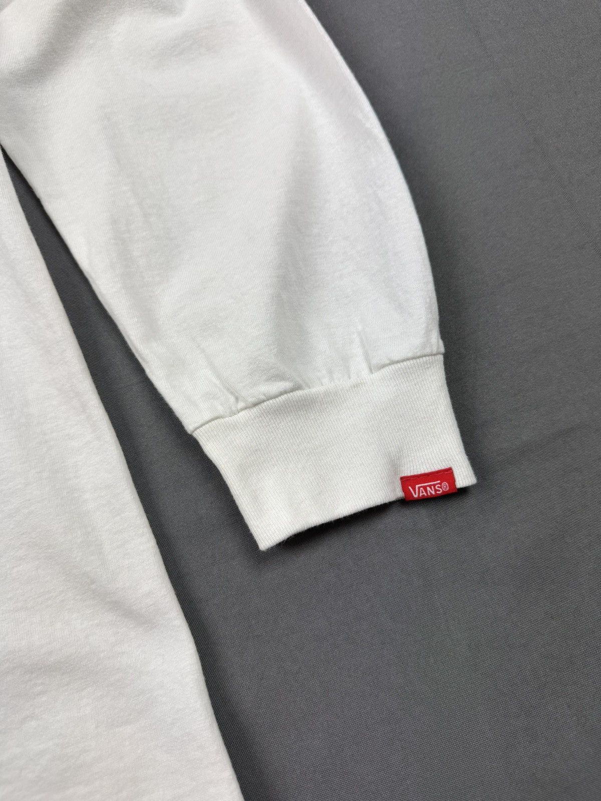 Vans NWT Vans of the Wall x AV78 Dagger LS T-Shirt Size US L / EU 52-54 / 3 - 3 Thumbnail