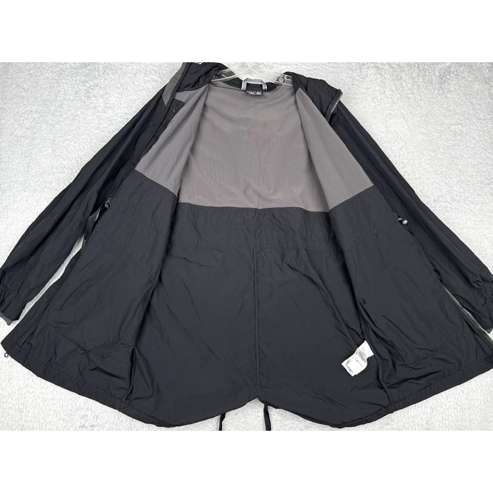 Mountain Hardwear Mountain Hardwear Jacket Womens Medium Black Hooded Nylon Parka Full Zip Pockets Size M / US 6-8 / IT 42-44 - 2 Thumbnail