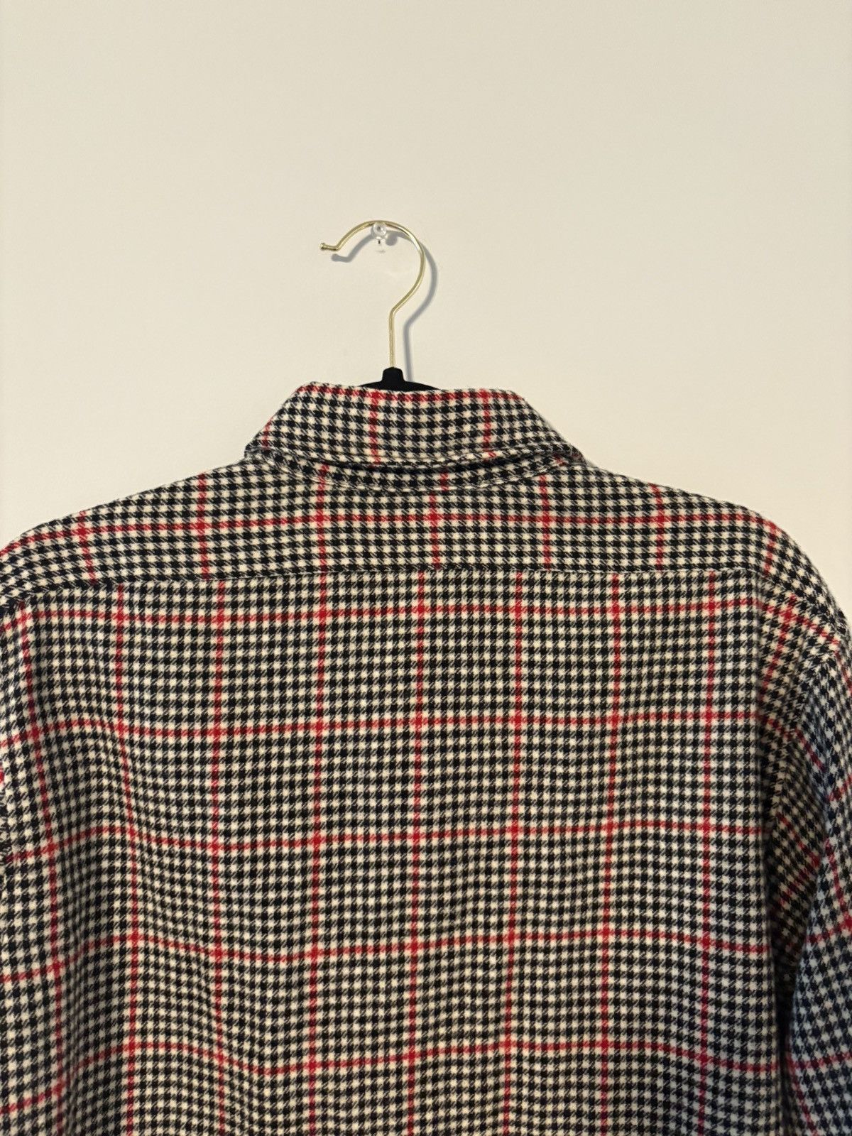 Pendleton × Vintage Vintage 1960s Pendleton 100% virgin wool. Made in USA. Size US L / EU 52-54 / 3 - 6 Thumbnail