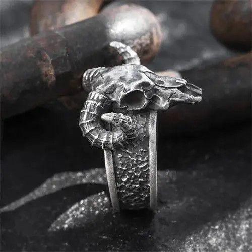 Jewelry Vintage Retro Punk Skull Devil Horn Rings Size ONE SIZE - 3 Thumbnail