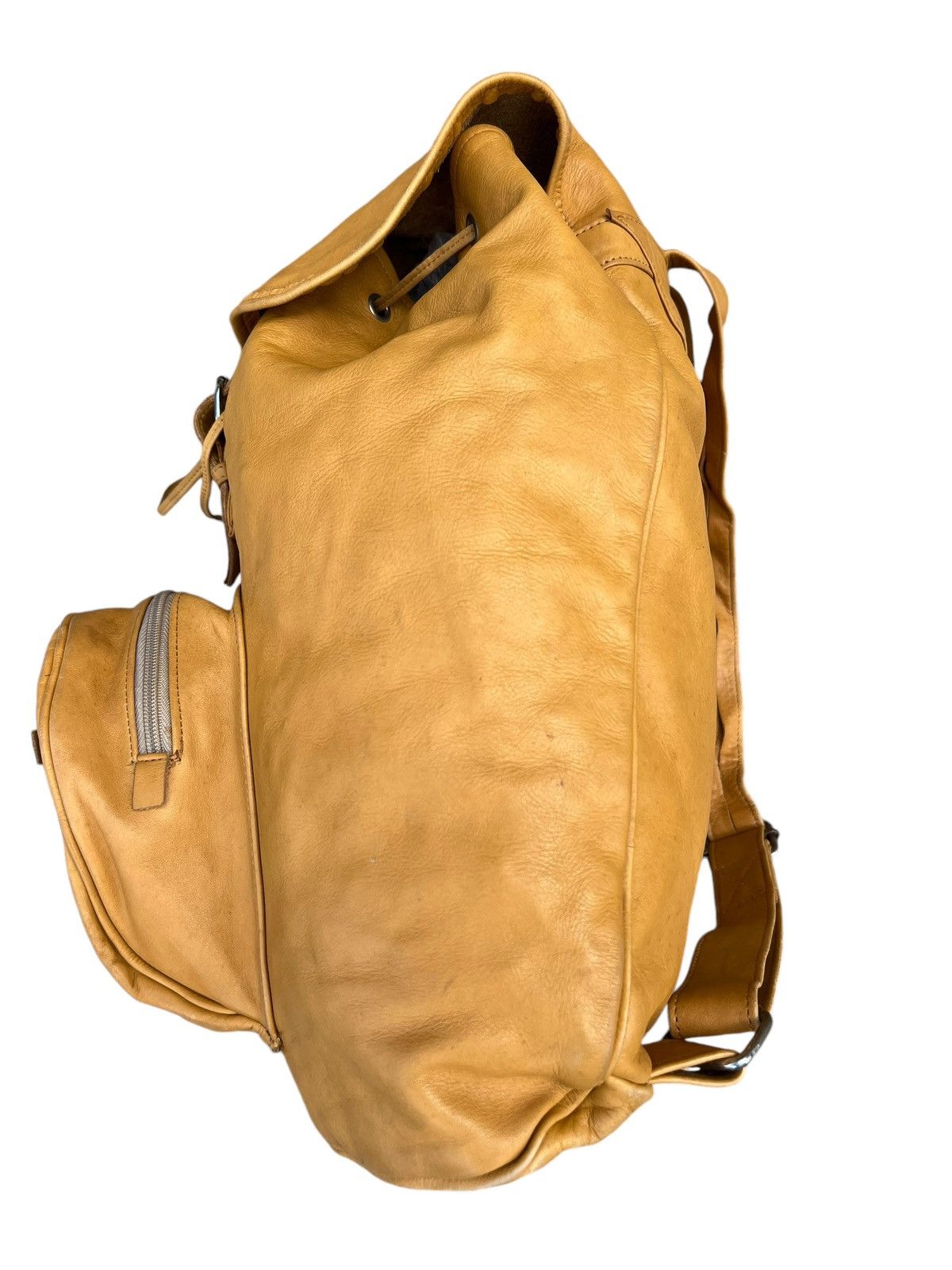Leather Vintage Unknown Japan Brand Patina Leather Backpack Bag Size ONE SIZE - 12 Thumbnail