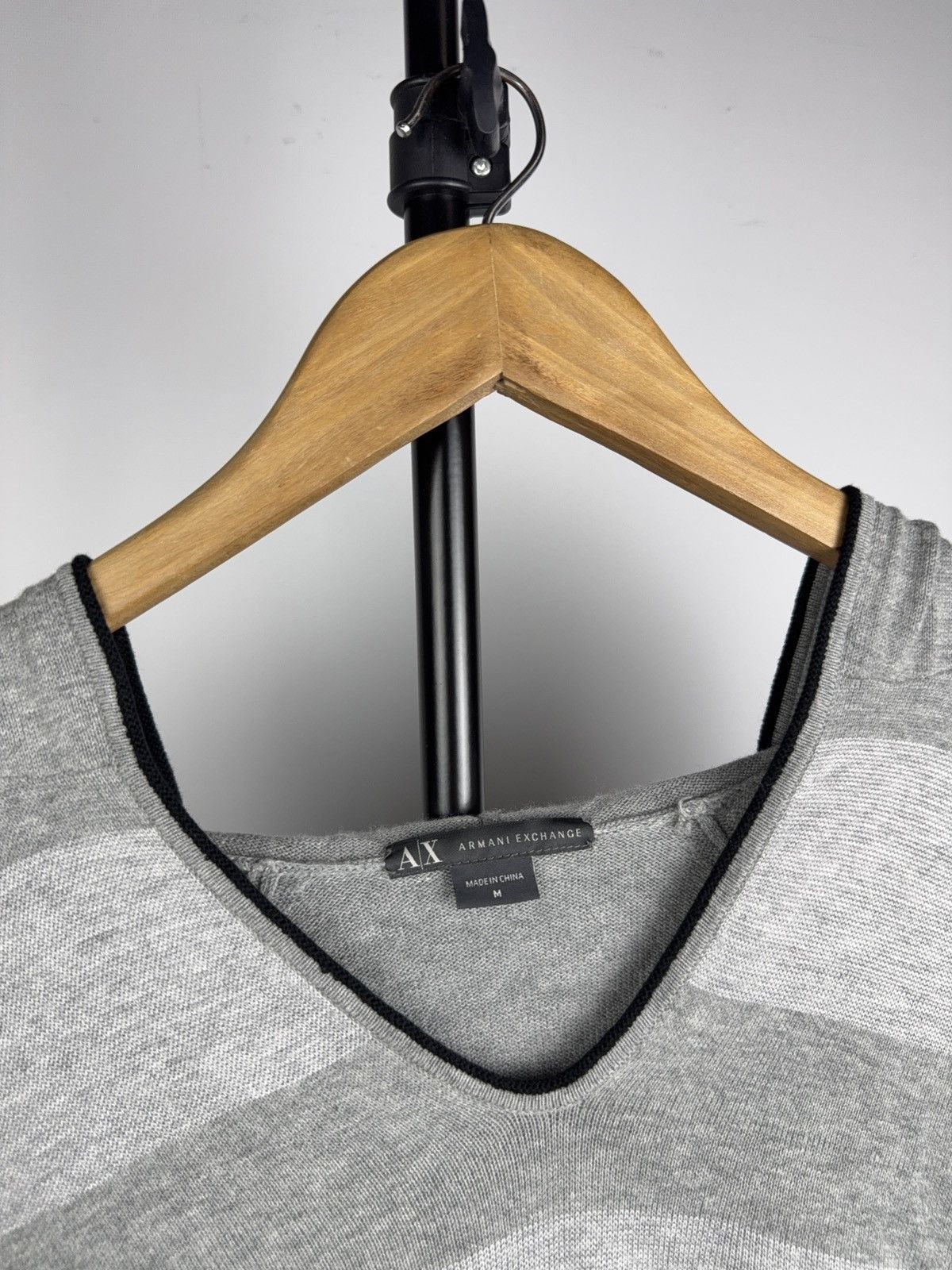 Armani Exchange Luxury Armani Exchange AX V Neck Knit Grey Logo Sweater M Size M / US 6-8 / IT 42-44 - 3 Thumbnail