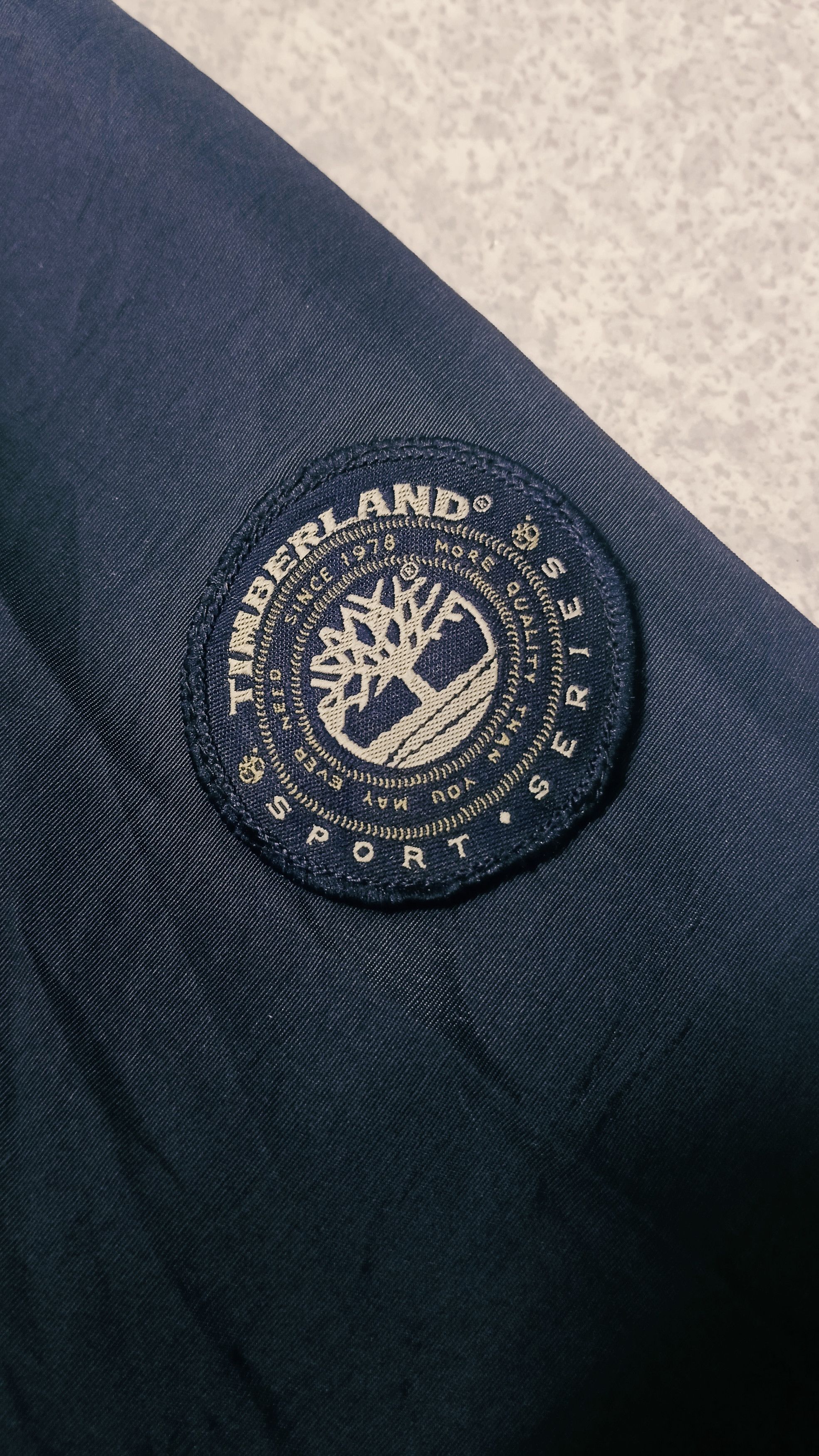 Timberland Vintage Timberland Distressed Oversized Anorak Windbreaker Size US L / EU 52-54 / 3 - 6 Thumbnail