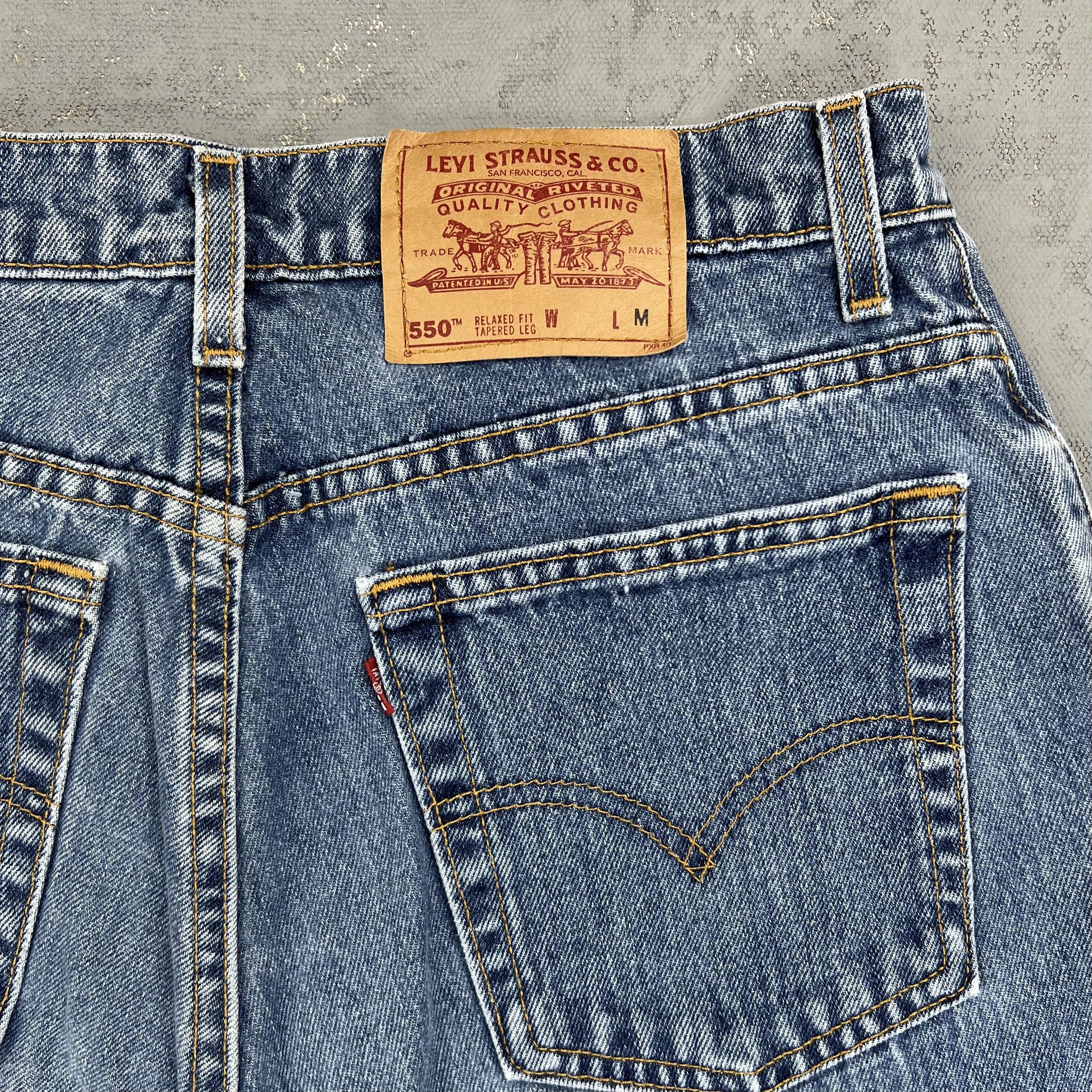 Levi's Vintage 1997 Levi's 550 Relaxed Tapered Jeans MADE IN USA Size 31" - 8 Thumbnail