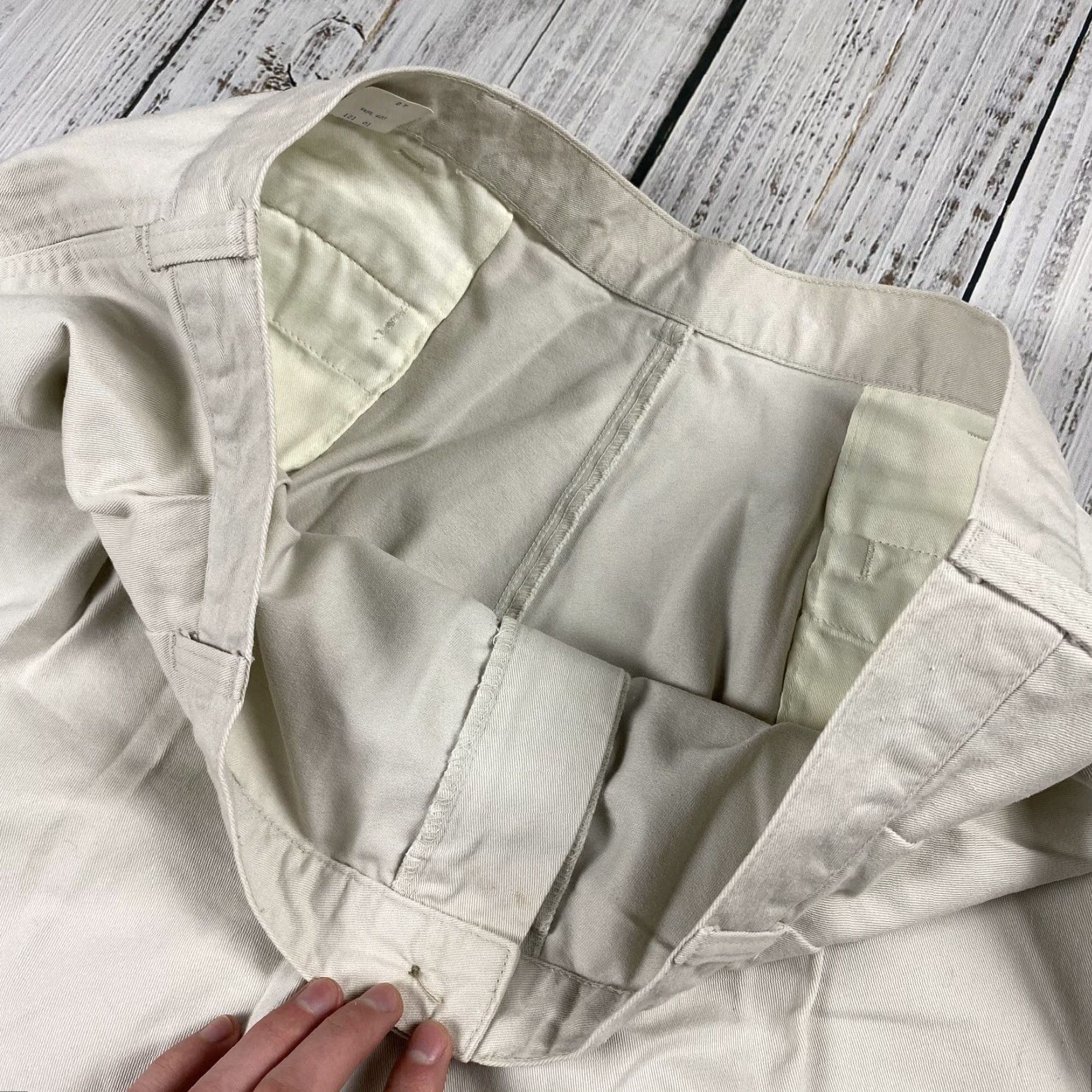 Dockers VINTAGE 90s DOCKERS LEVIS PLEATED CHINO PANTS Beige 42x30 Mens Size US 42 / EU 58 - 4 Thumbnail