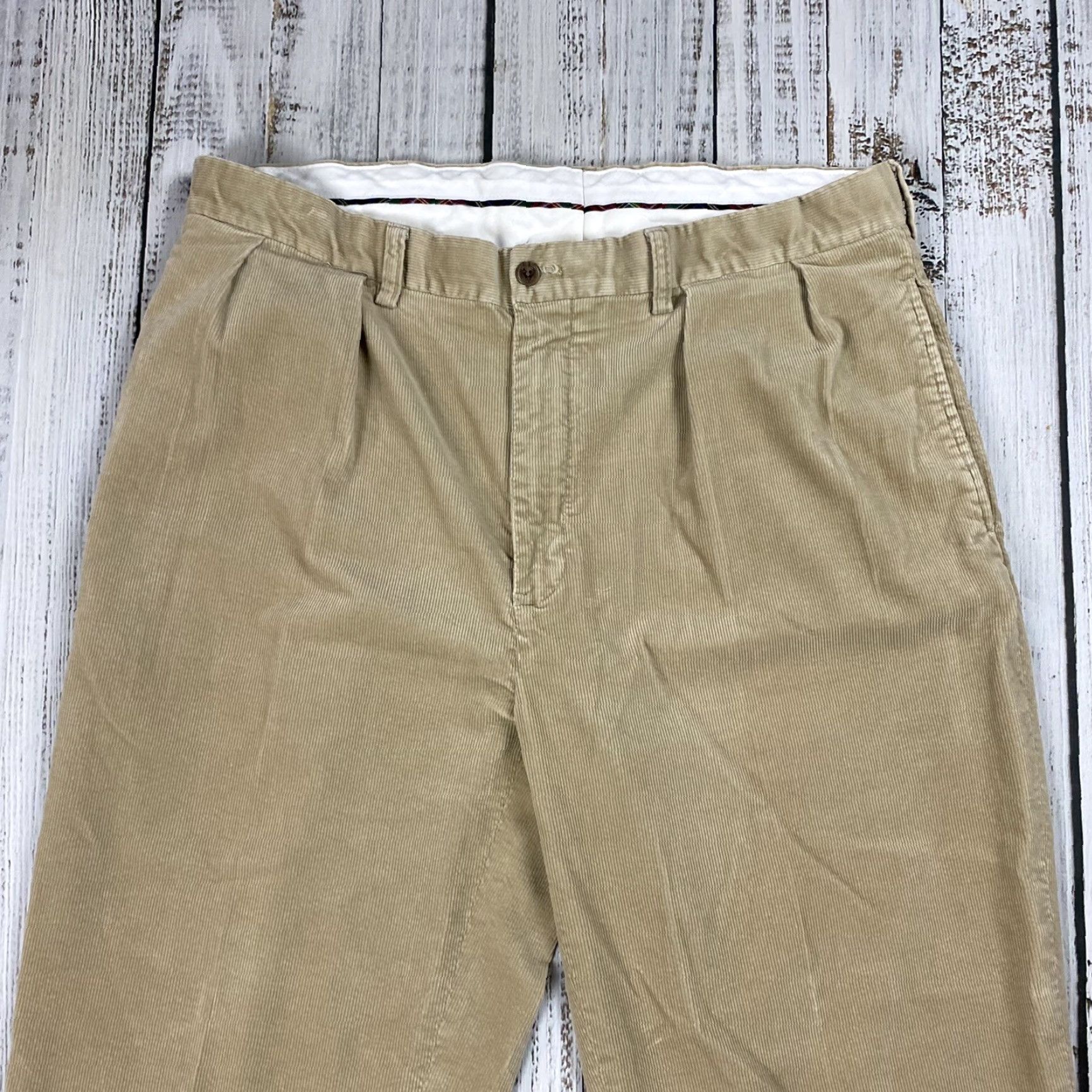 Vintage VINTAGE Polo Golf Mens Pants Chino Corduroy Beige 36x32 Regular Straight 9" Inseam - Belt Loops Logo Classic Polo Golf Beige Linen? Size US M / EU 48-50 / 2 - 2 Thumbnail