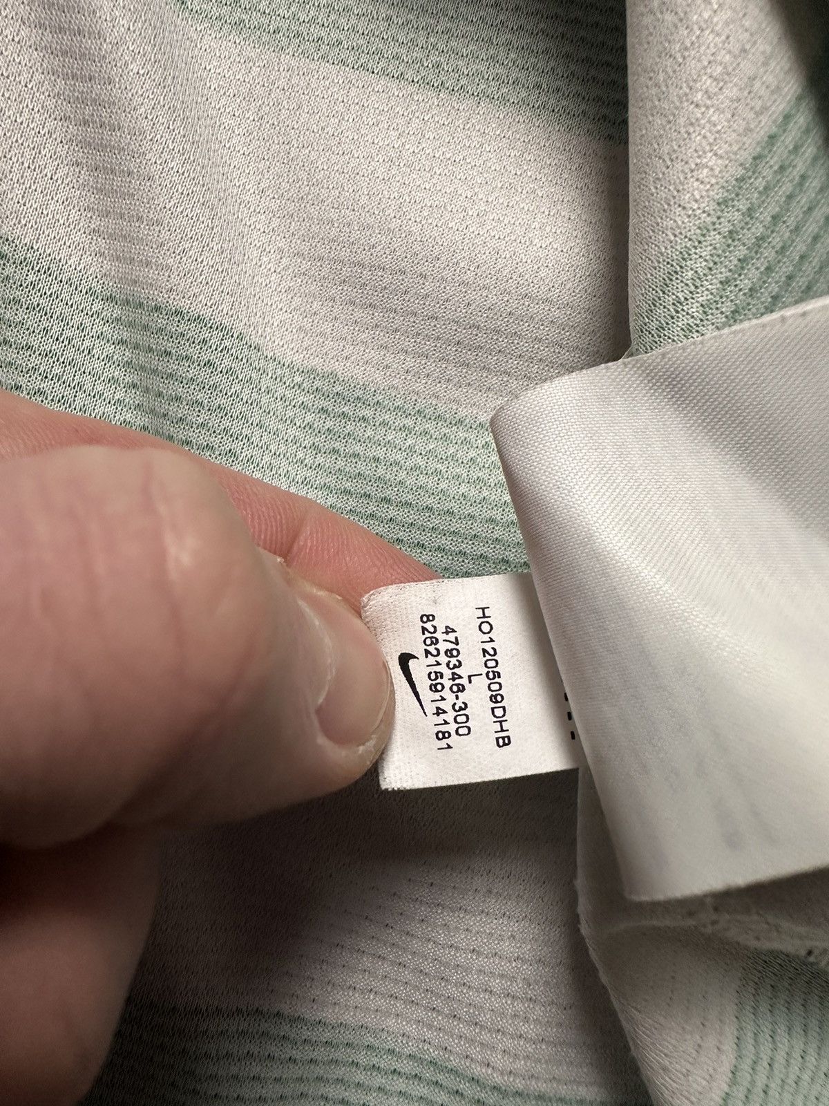 Nike × Vintage Vintage Celtic soccer jersey size L striped Tennent’s Size US L / EU 52-54 / 3 - 5 Thumbnail