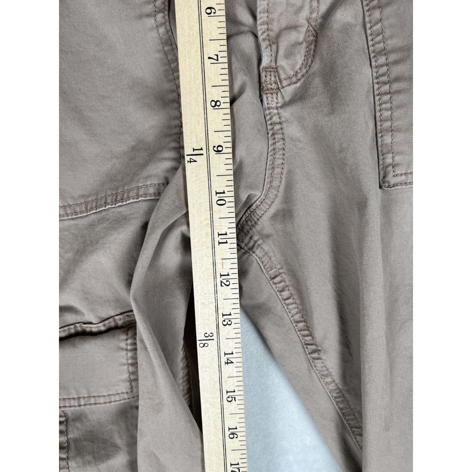 Hollister Hollister Ultra High Rise Baggy Cargo Pants Beige Tan Women' Size 28" / US 6 / IT 42 - 5 Thumbnail